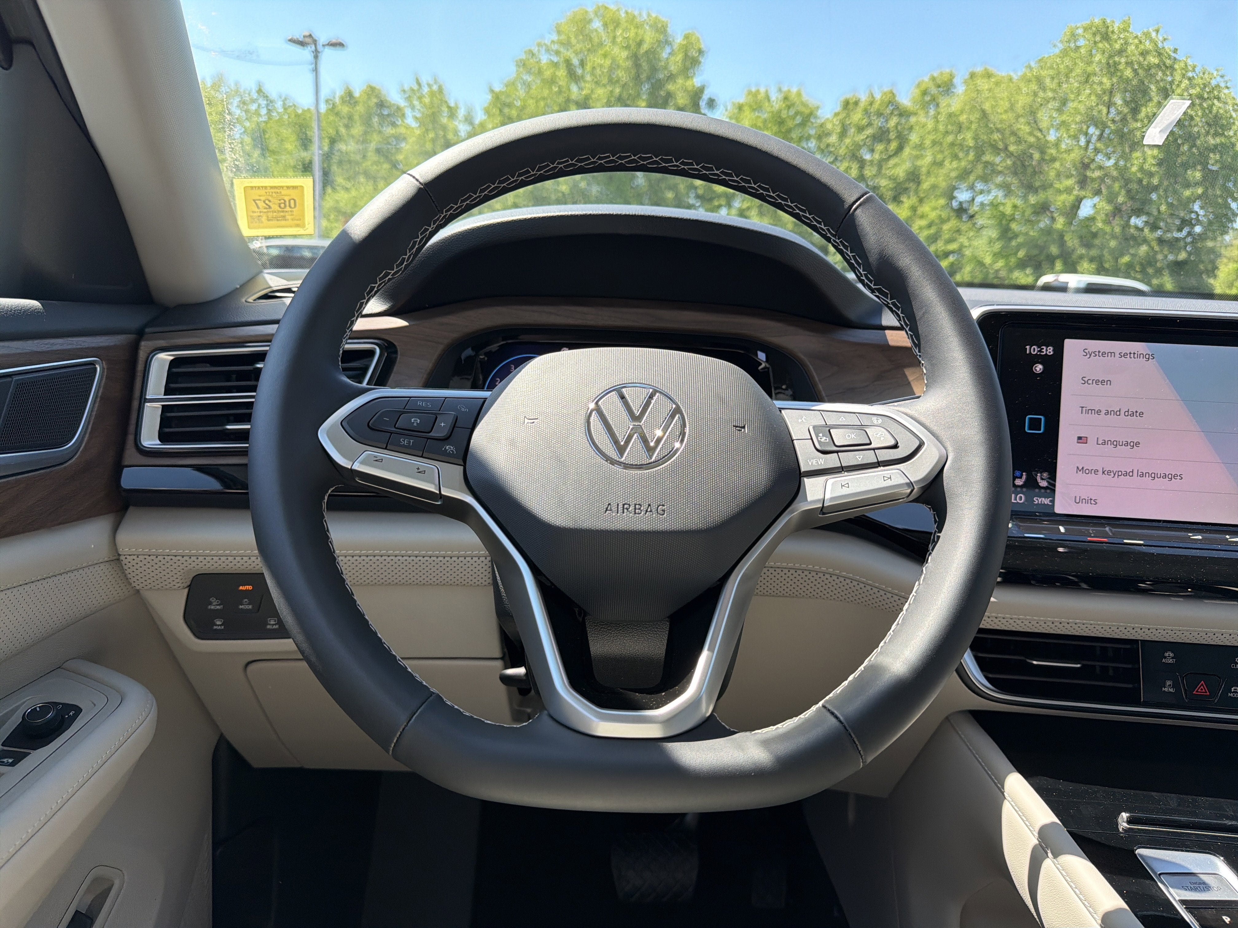 2026 Volkswagen Atlas 2.0T SE W/TECHNOLOGY