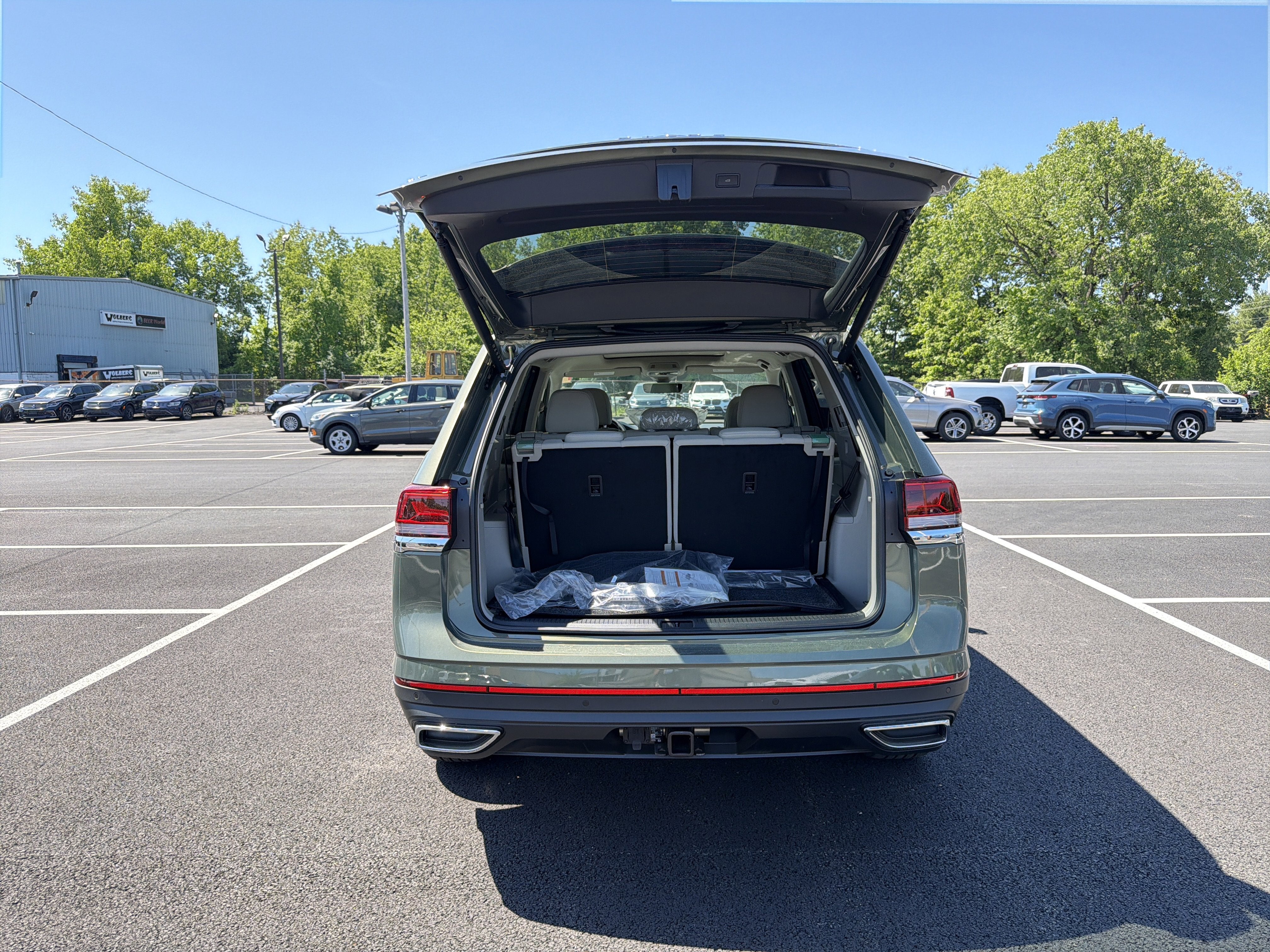 2026 Volkswagen Atlas 2.0T SE W/TECHNOLOGY