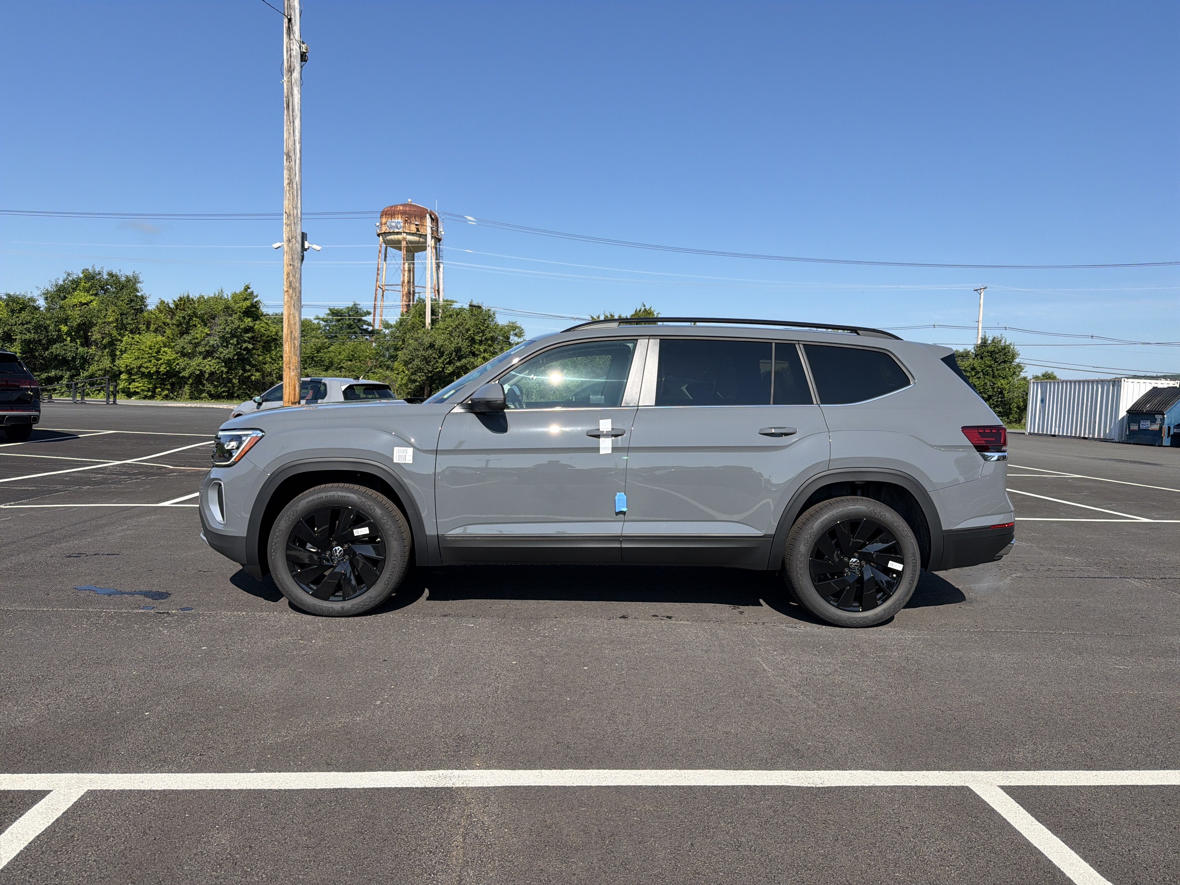 2026 Volkswagen Atlas 2.0T SE W/TECHNOLOGY