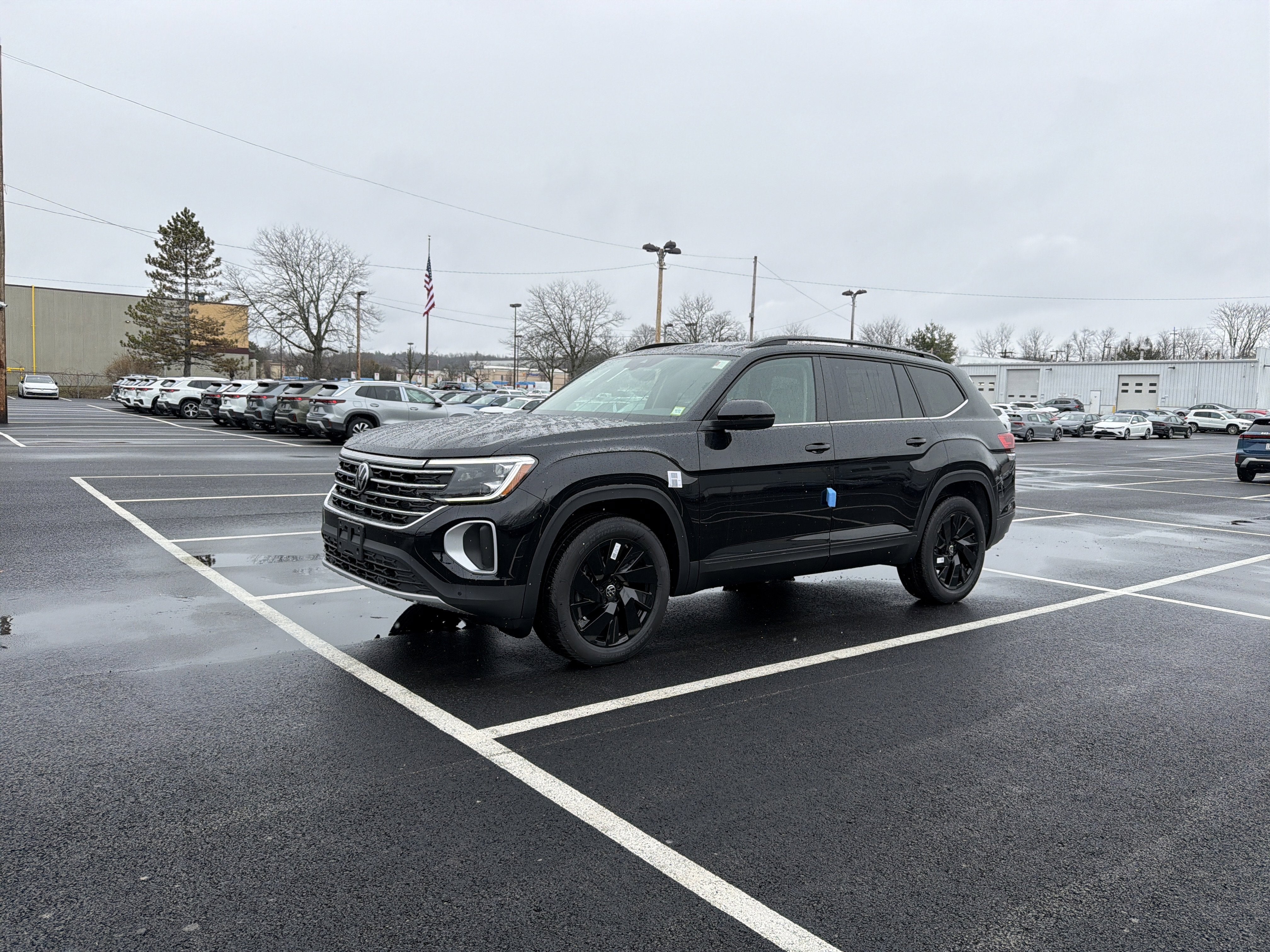 2026 Volkswagen Atlas 2.0T SE W/TECHNOLOGY
