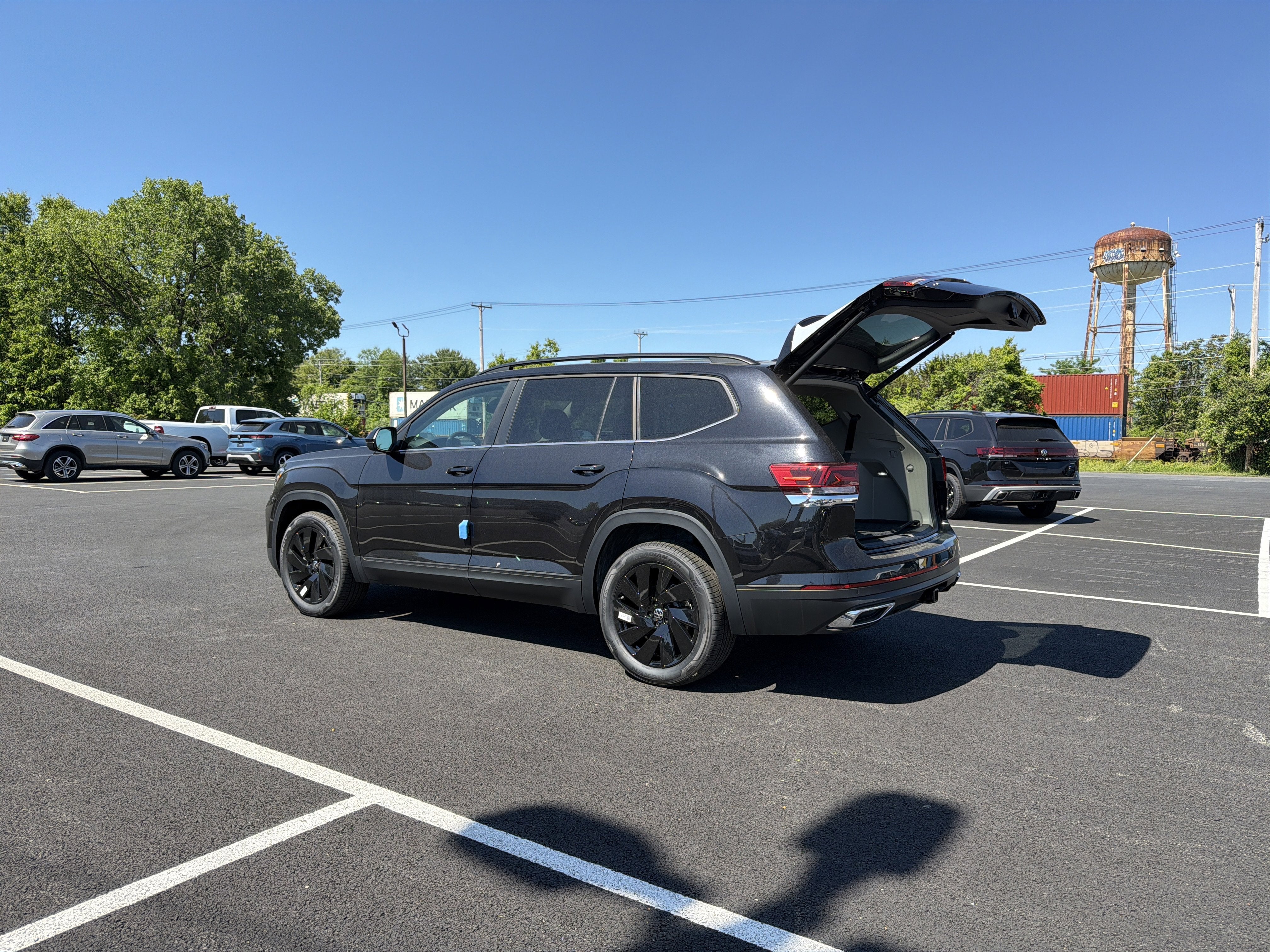 2026 Volkswagen Atlas 2.0T SE W/TECHNOLOGY
