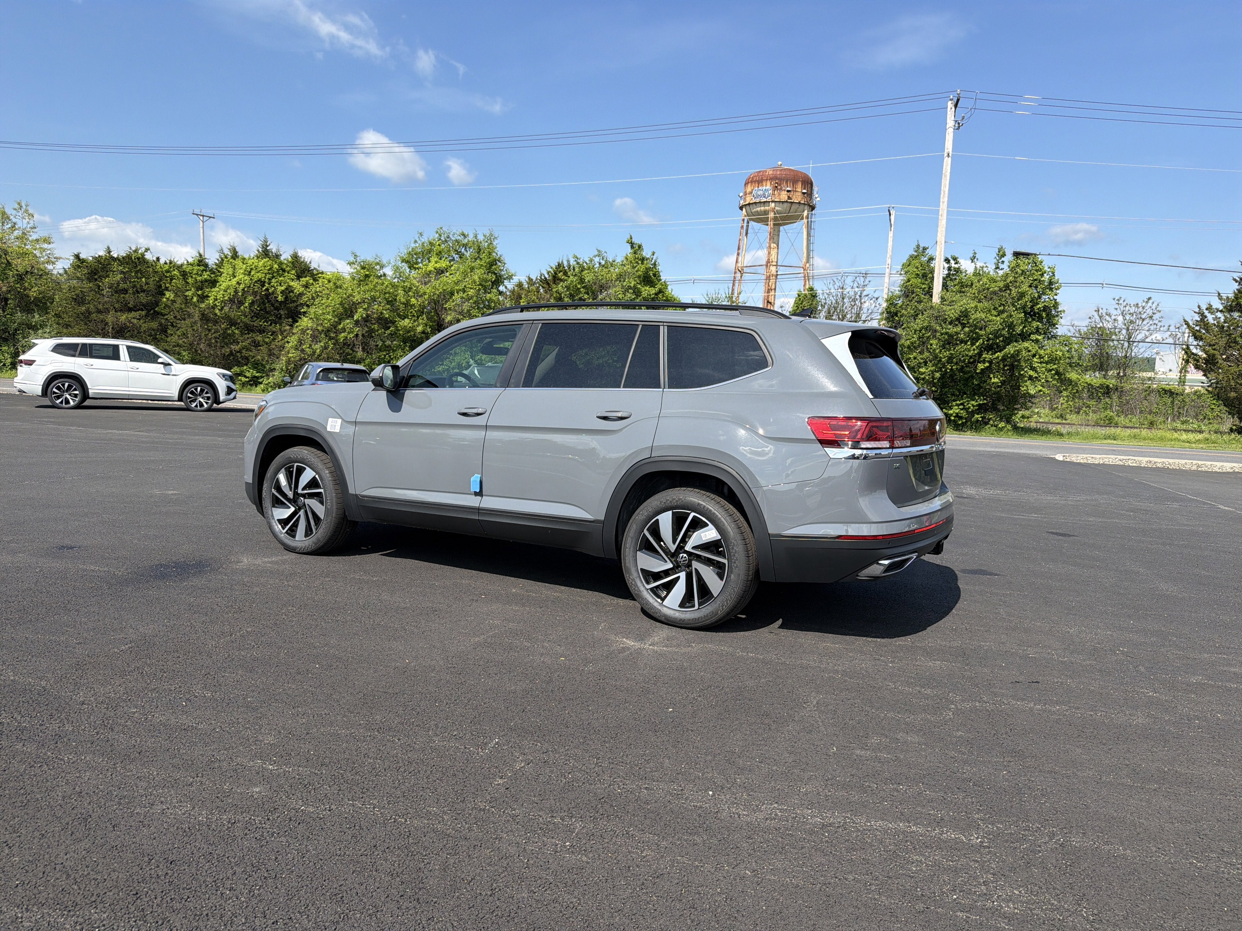 2026 Volkswagen Atlas SE W/ Tech AWD