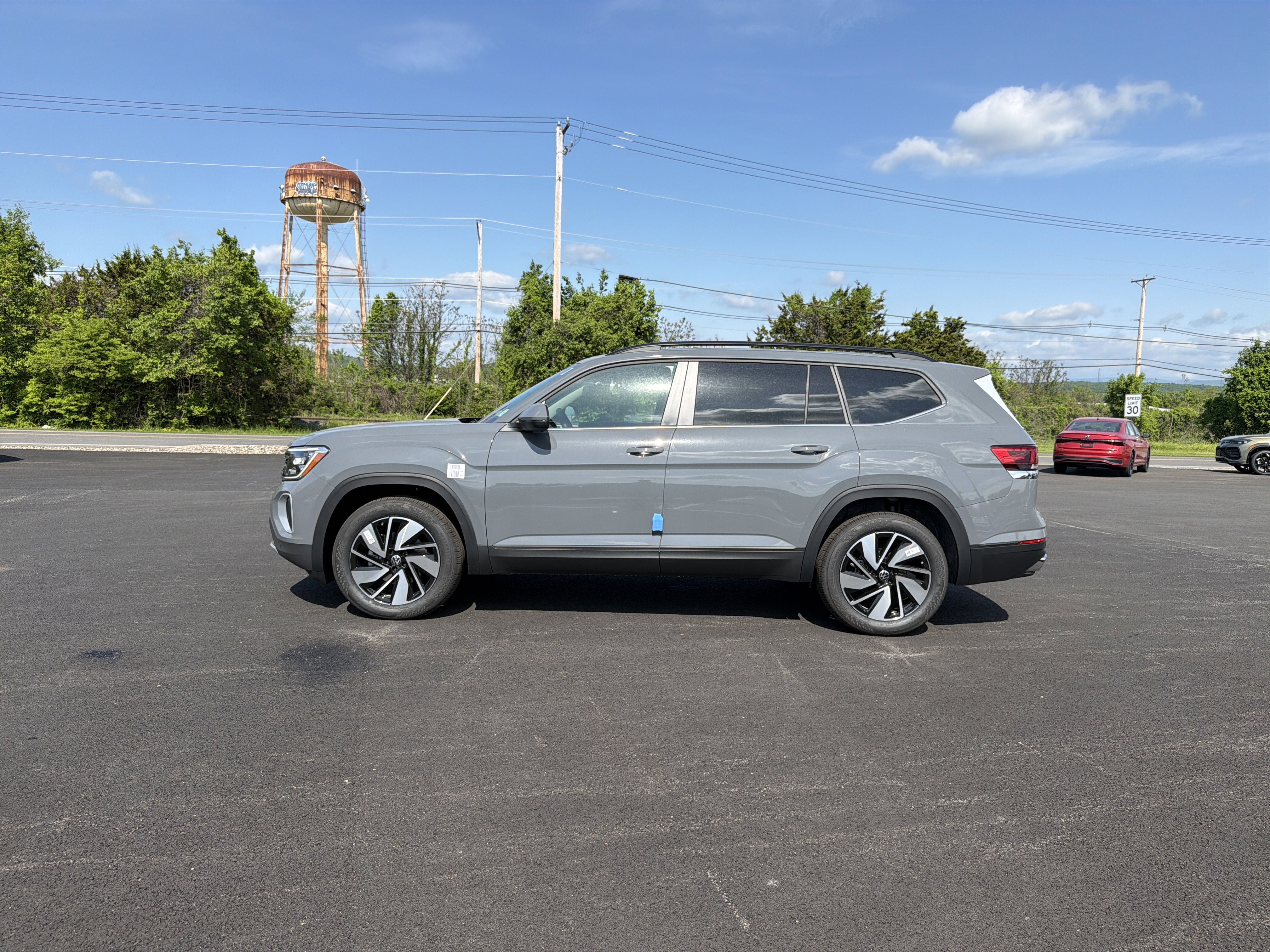 2026 Volkswagen Atlas SE W/ Tech AWD