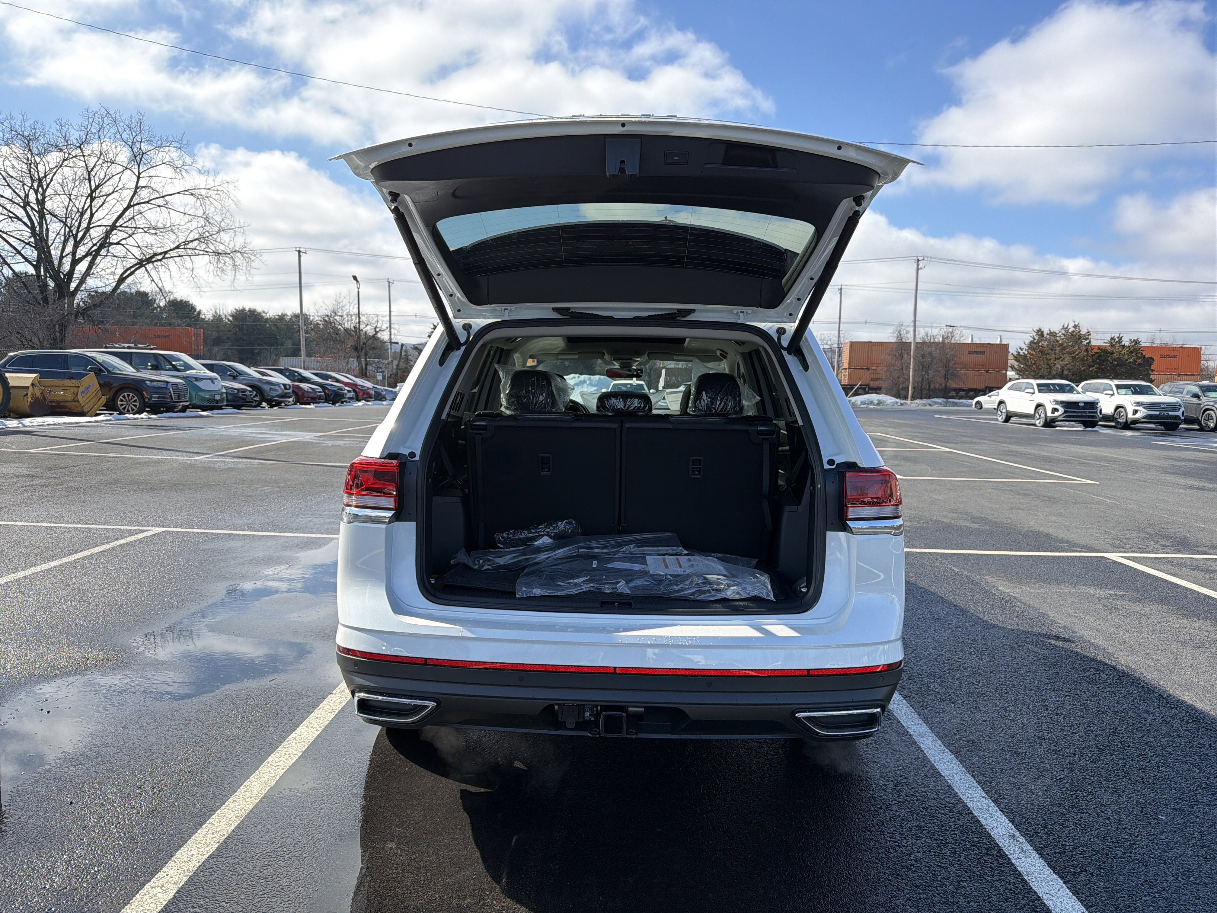 2026 Volkswagen Atlas 2.0T SE W/TECHNOLOGY