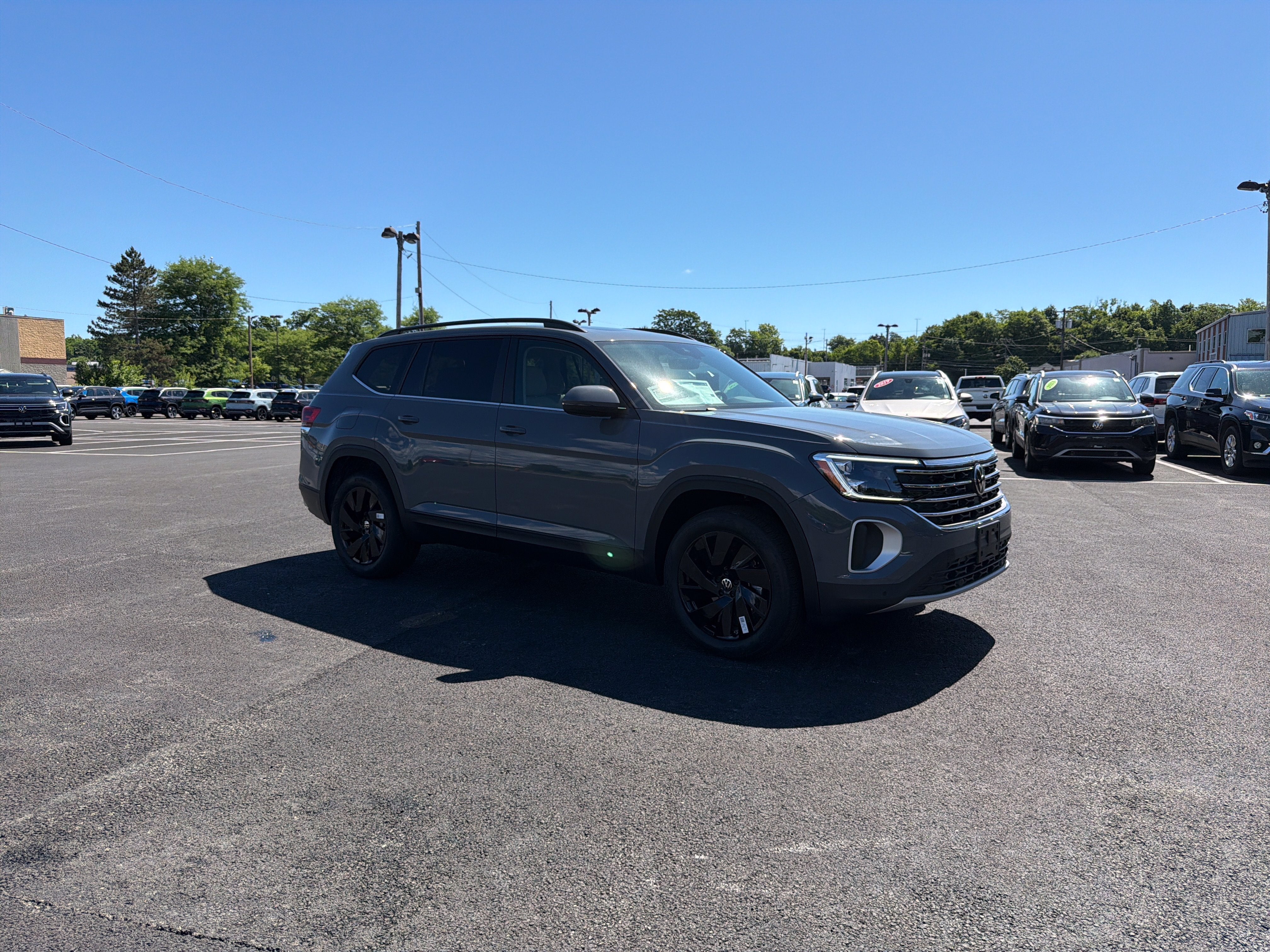 2026 Volkswagen Atlas 2.0T SE W/TECHNOLOGY