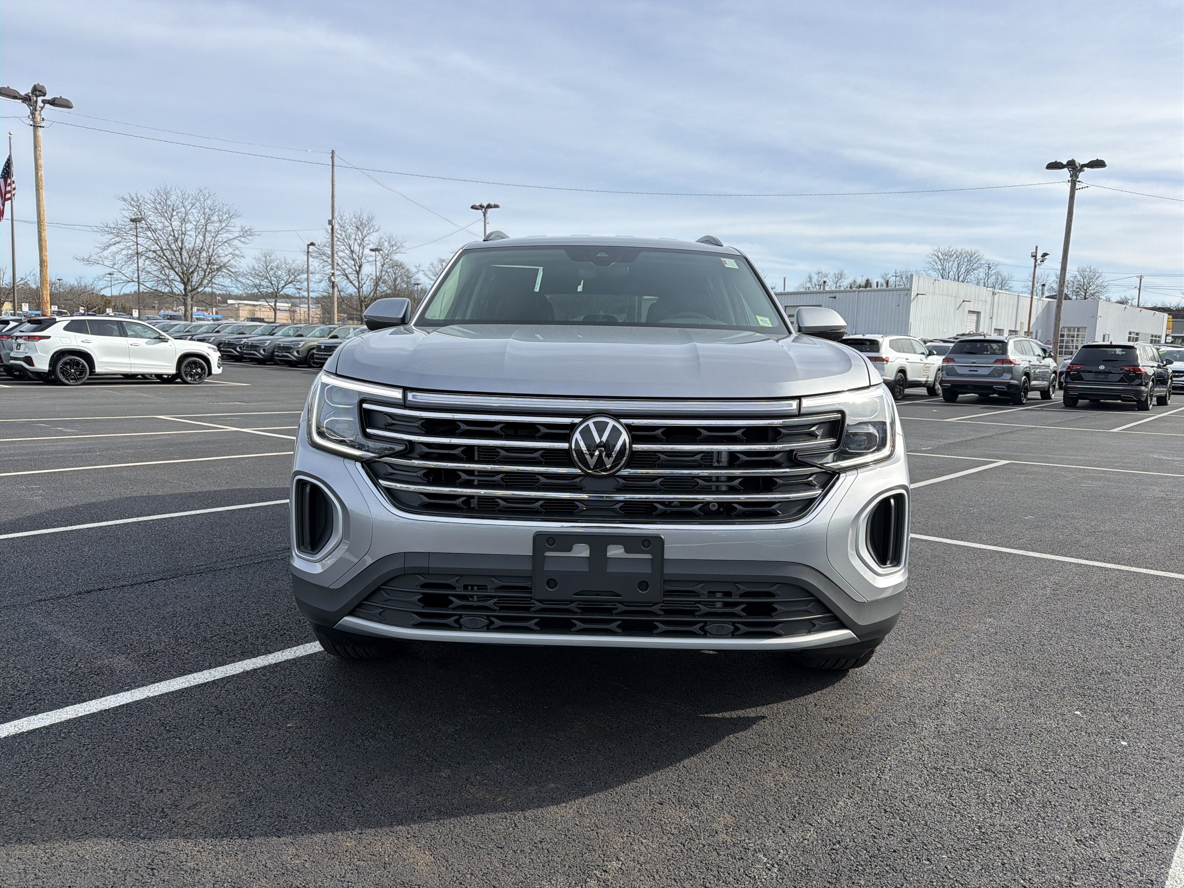 2026 Volkswagen Atlas 2.0T SE