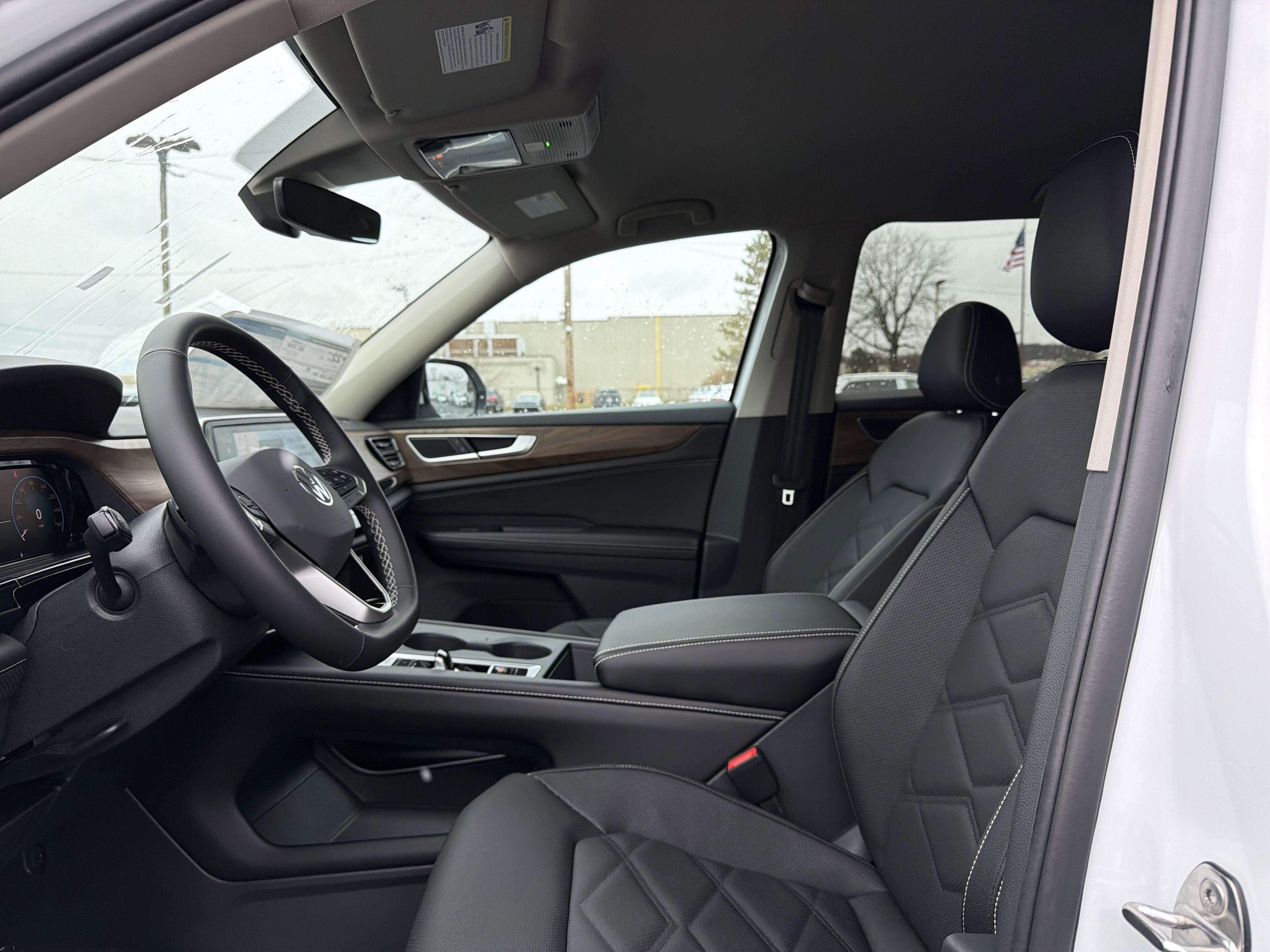 2026 Volkswagen Atlas 2.0T SE