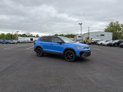 2026 Volkswagen Taos 1.5T SE Black