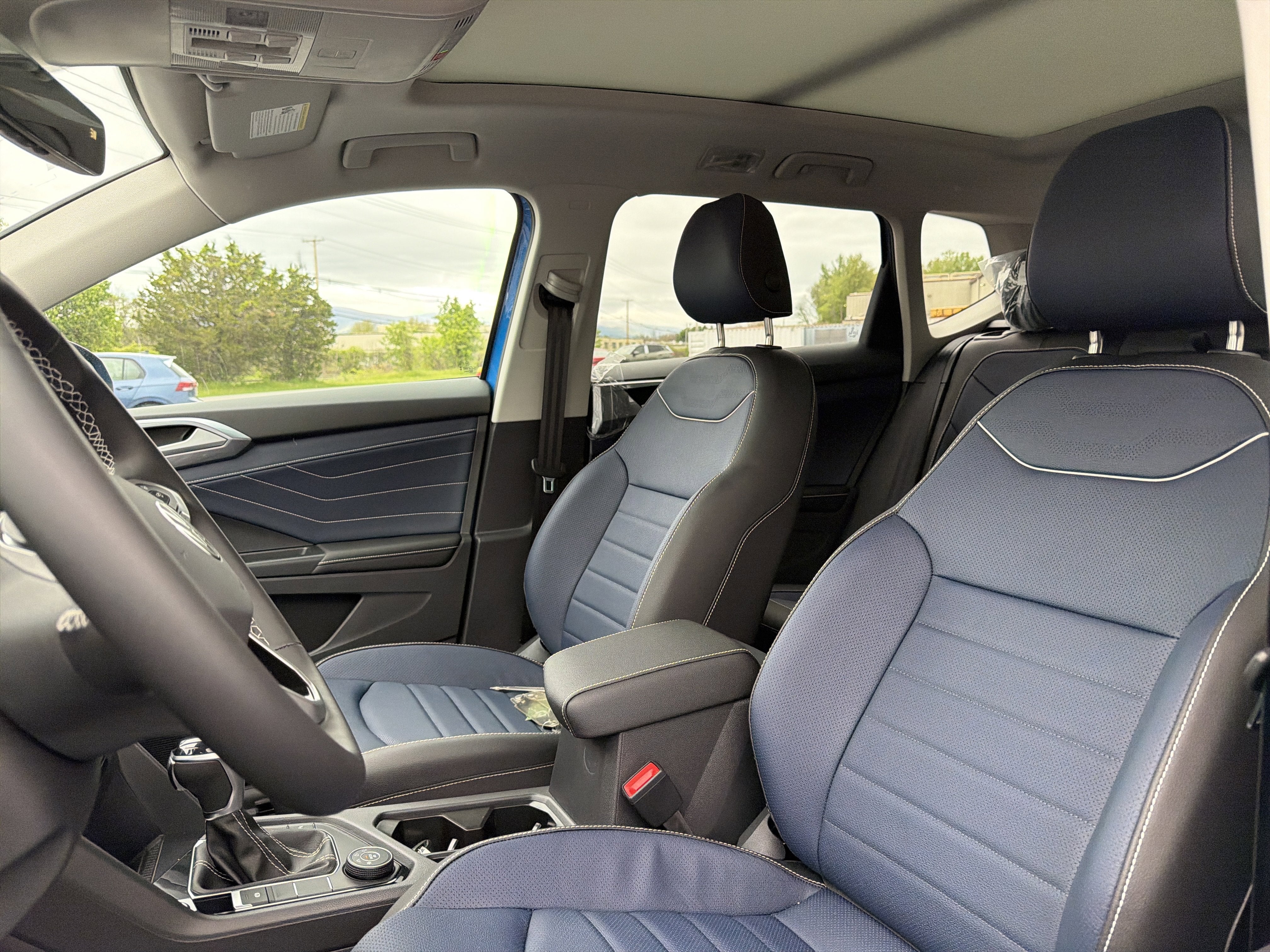 2026 Volkswagen Taos 1.5T SEL