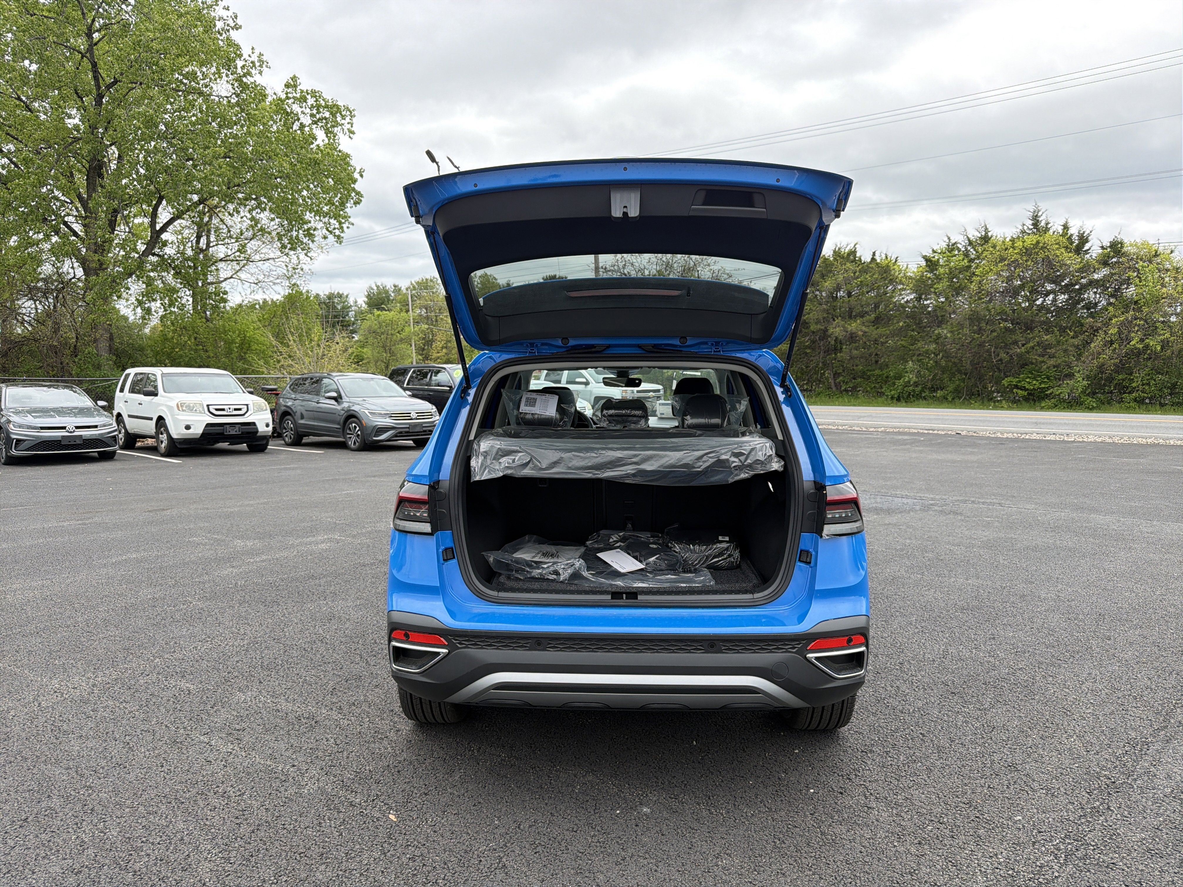 2026 Volkswagen Taos 1.5T SEL