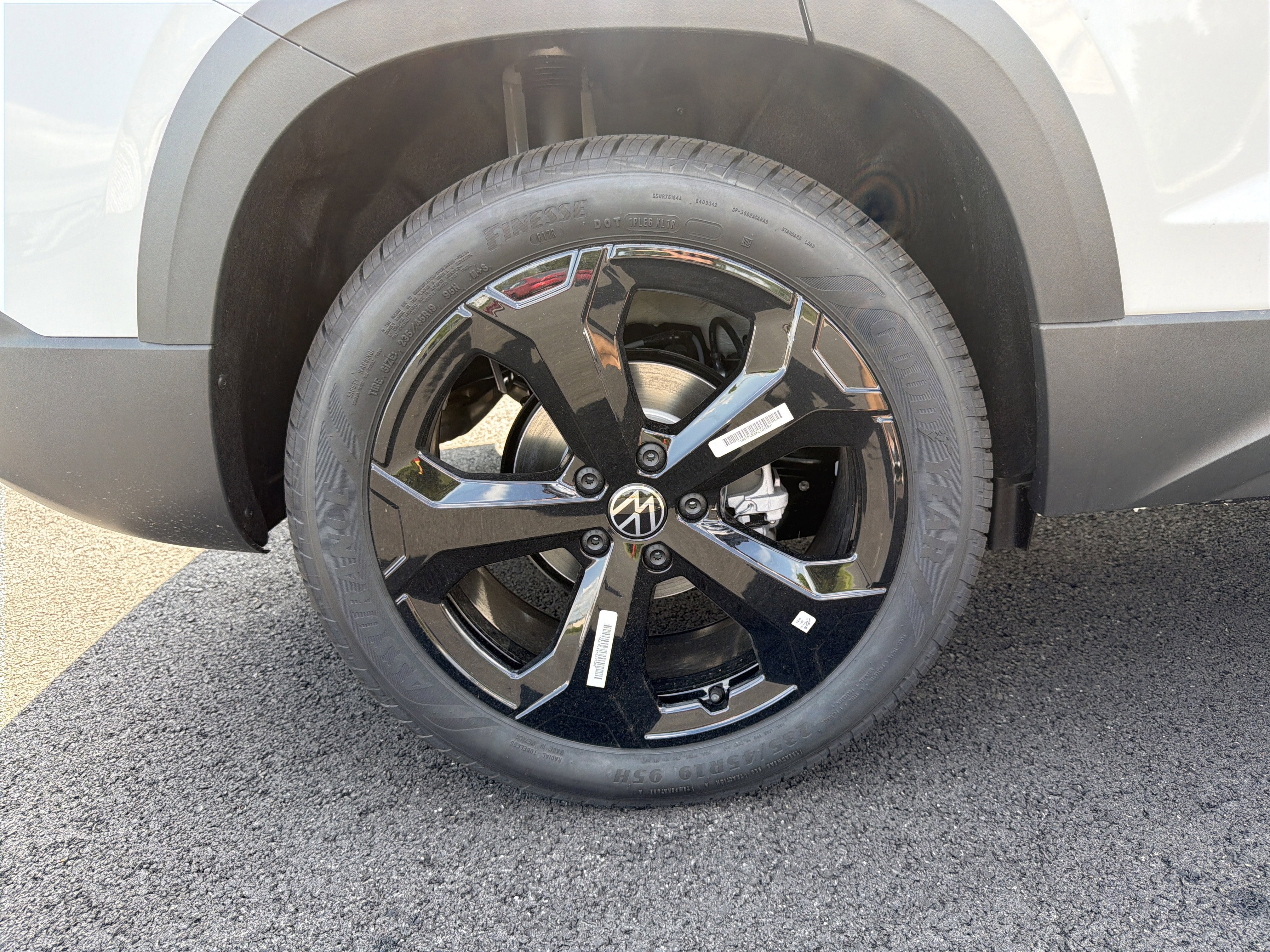 2026 Volkswagen Taos 1.5T SEL