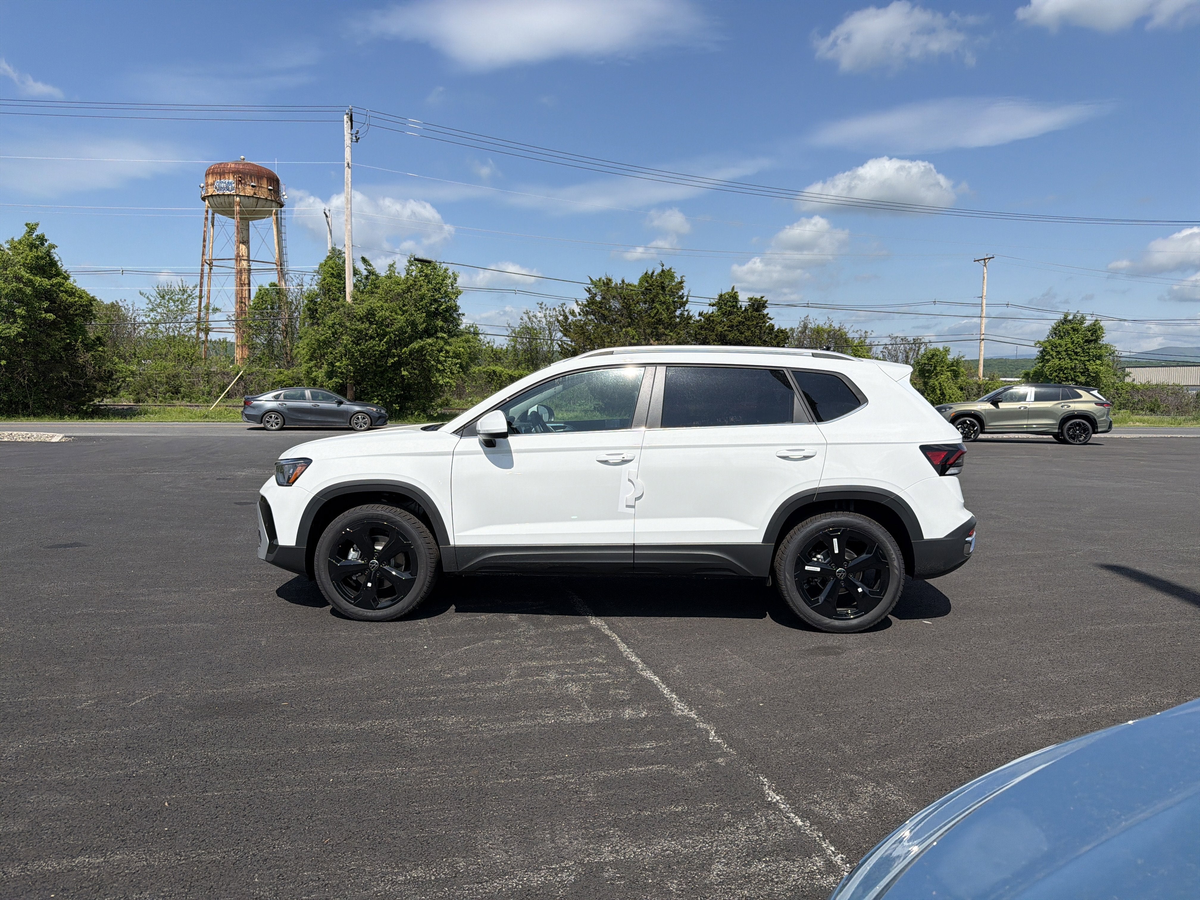 2026 Volkswagen Taos 1.5T SEL