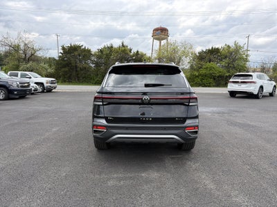 2026 Volkswagen Taos 1.5T SEL
