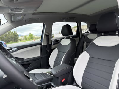 2026 Volkswagen Taos 1.5T SEL