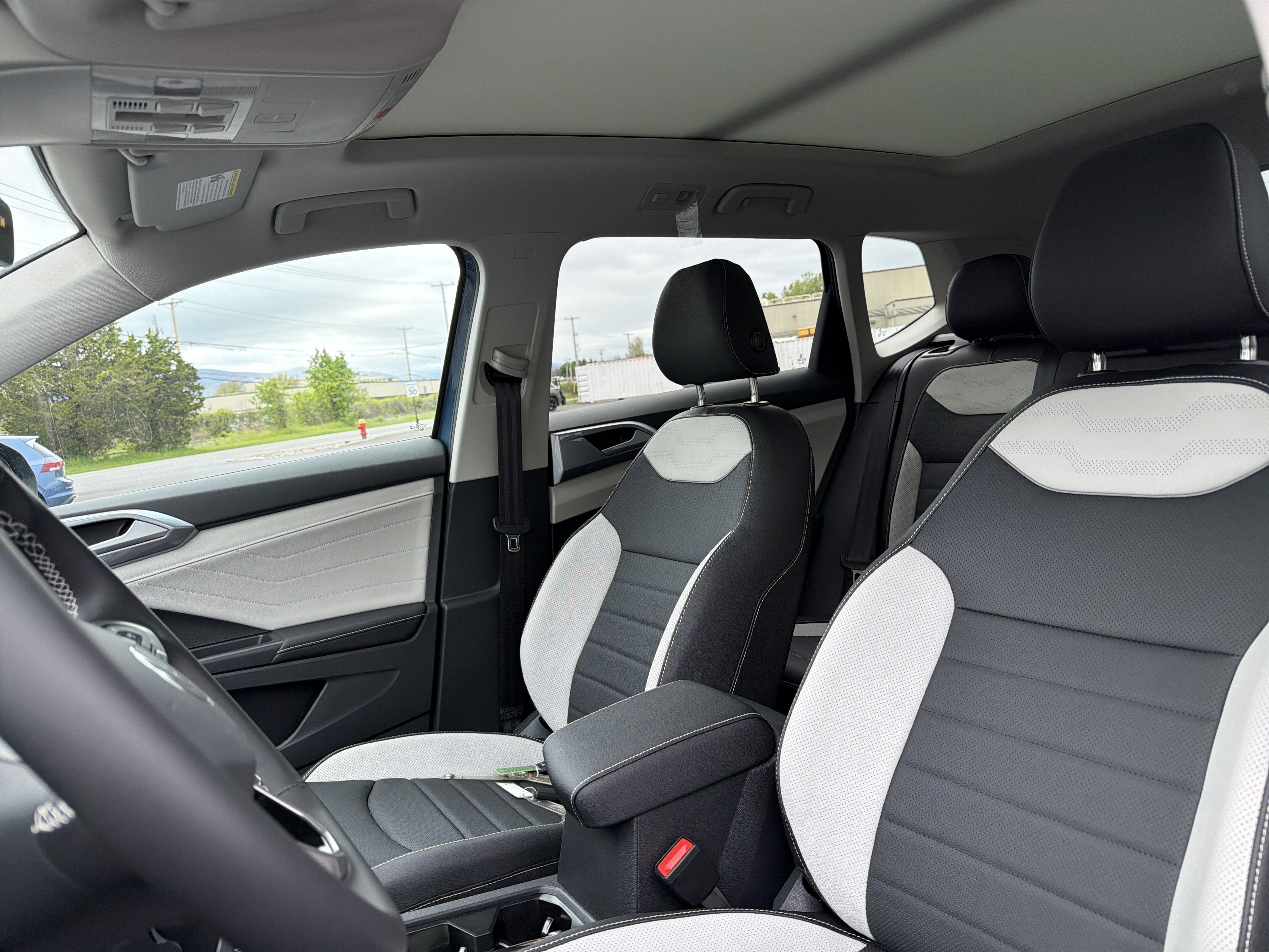2026 Volkswagen Taos 1.5T SEL