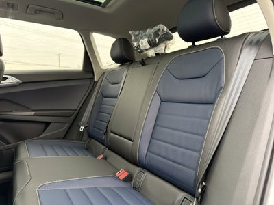 2026 Volkswagen Taos 1.5T SEL