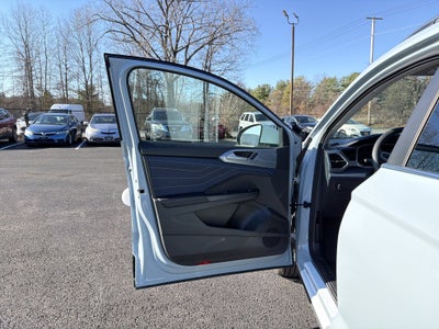 2026 Volkswagen Taos 1.5T SEL