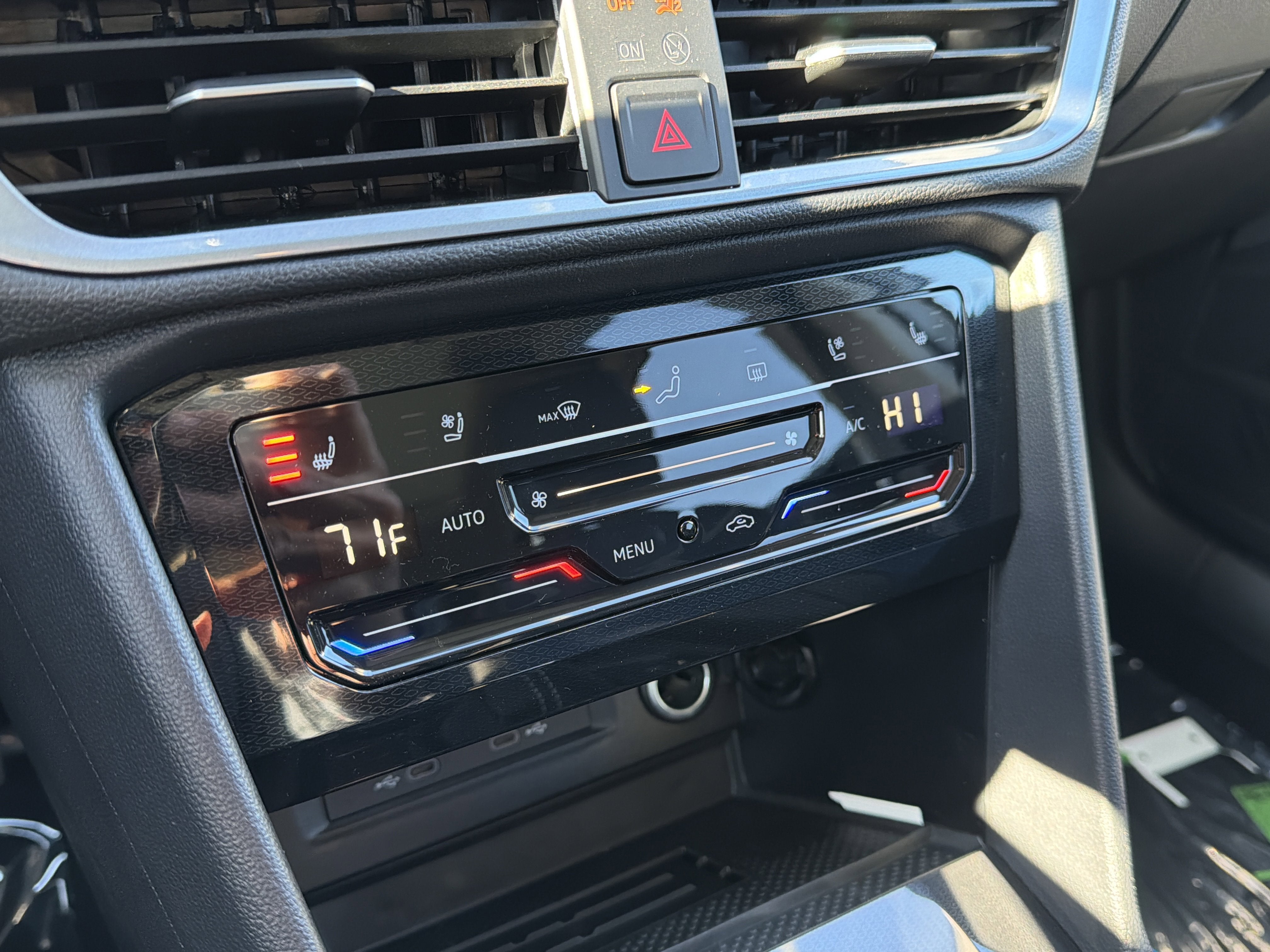 2026 Volkswagen Taos 1.5T SEL