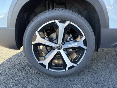 2026 Volkswagen Taos 1.5T SEL