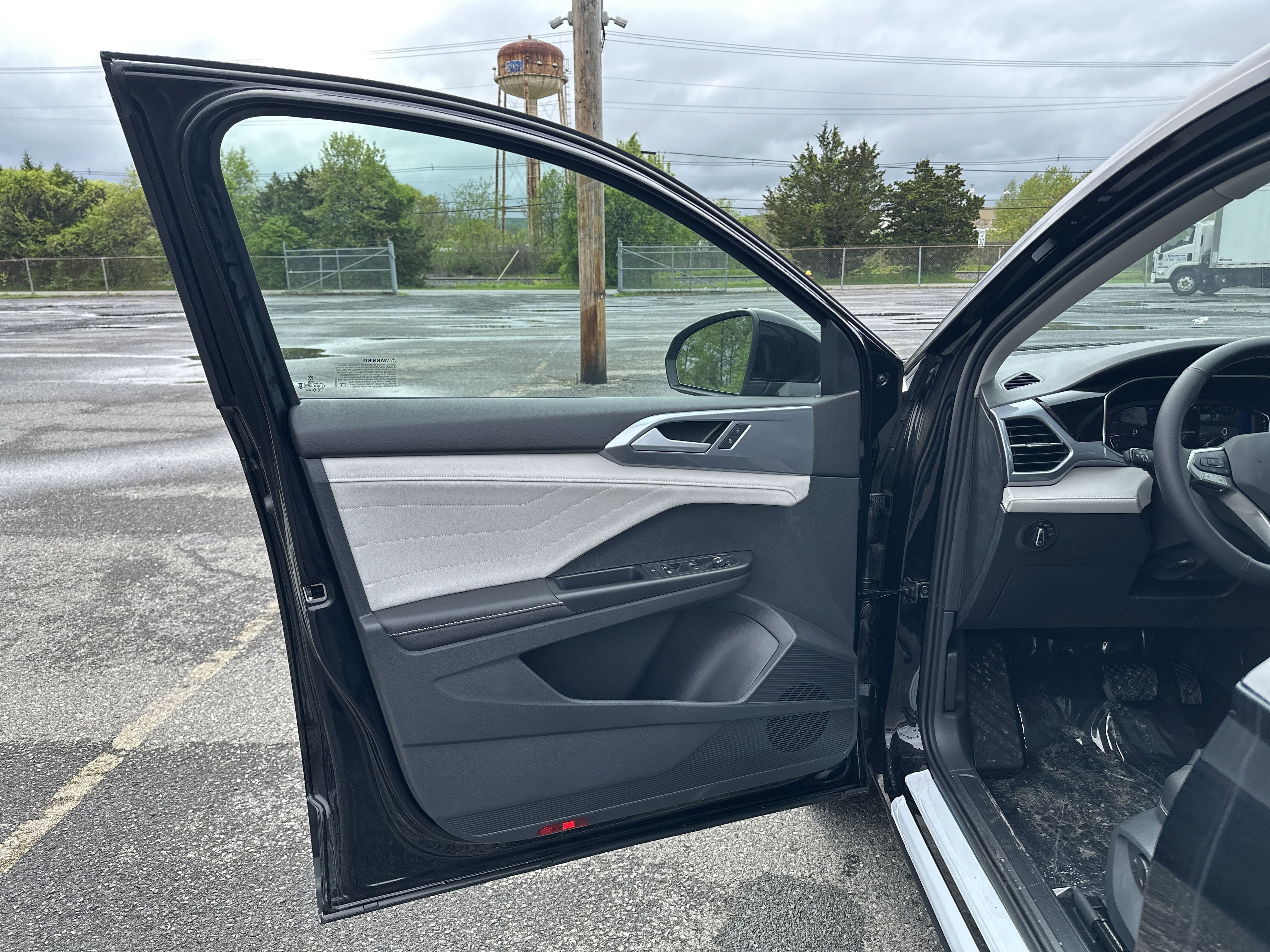 2025 Volkswagen Taos 1.5T SEL