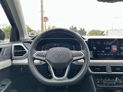 2025 Volkswagen Taos 1.5T SEL