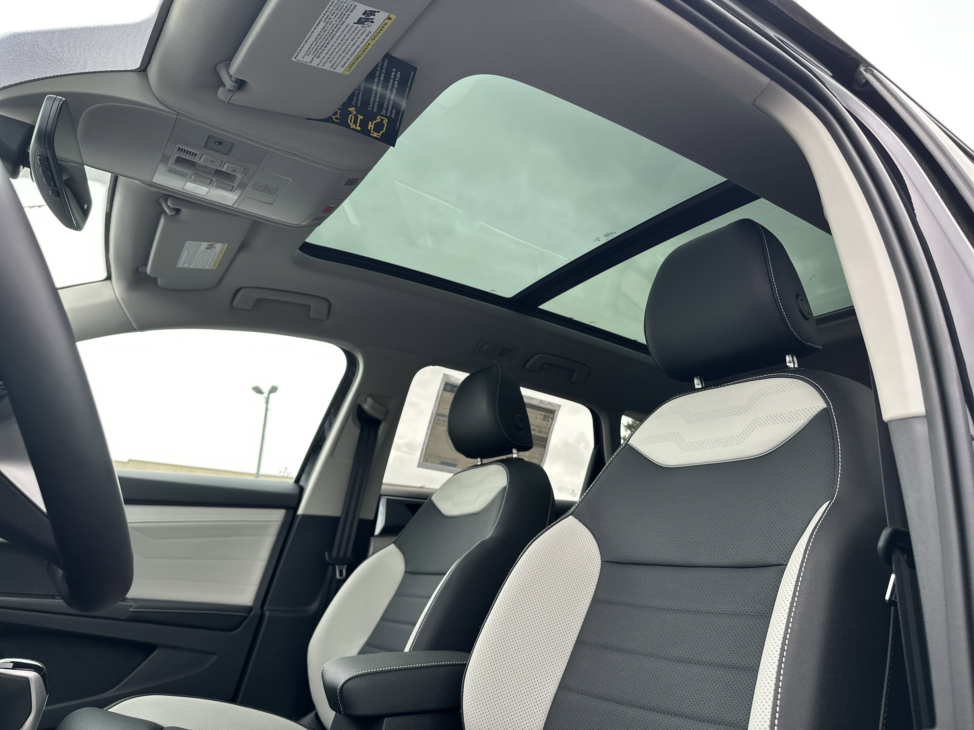 2025 Volkswagen Taos 1.5T SEL