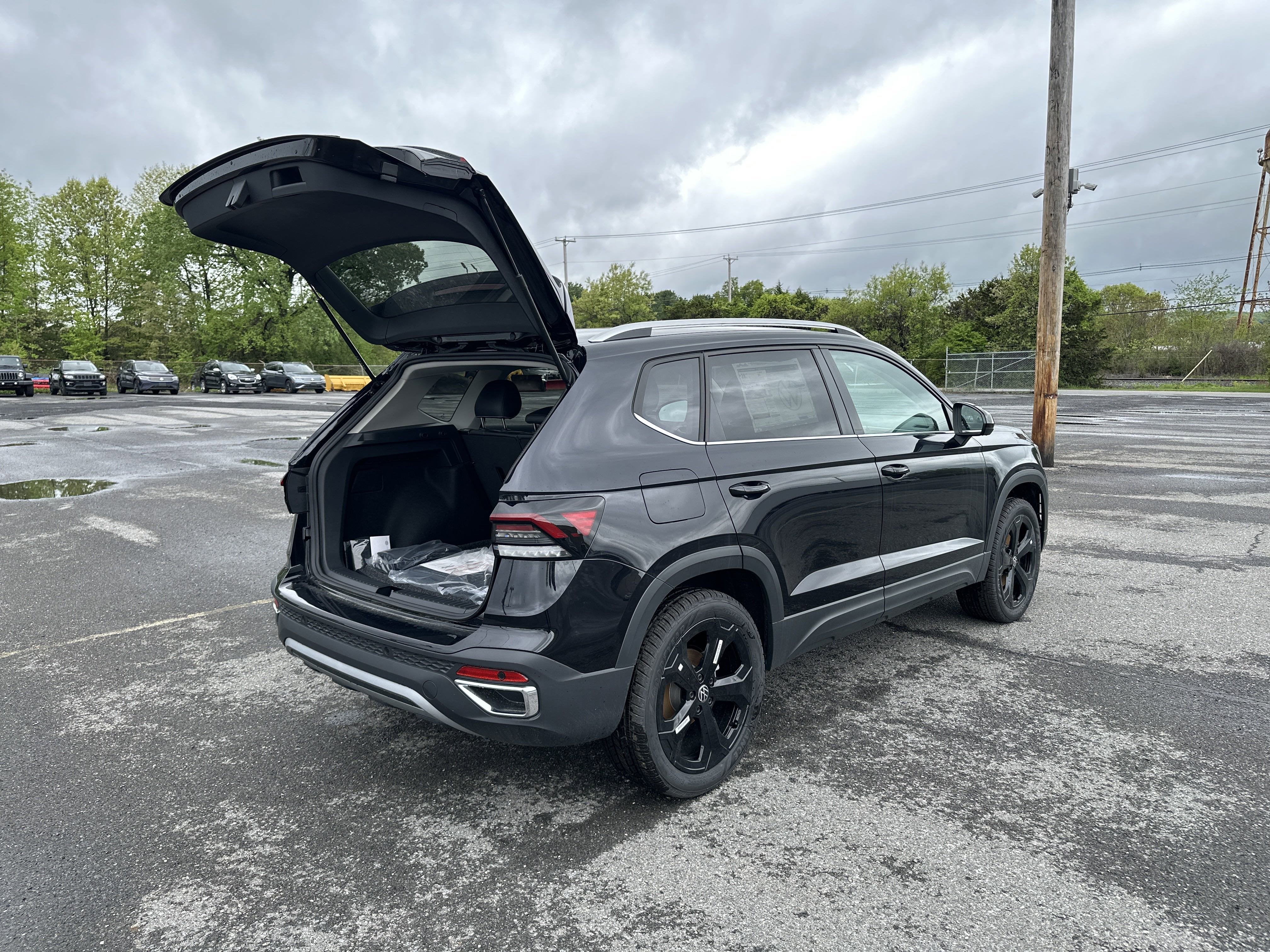 2025 Volkswagen Taos 1.5T SEL