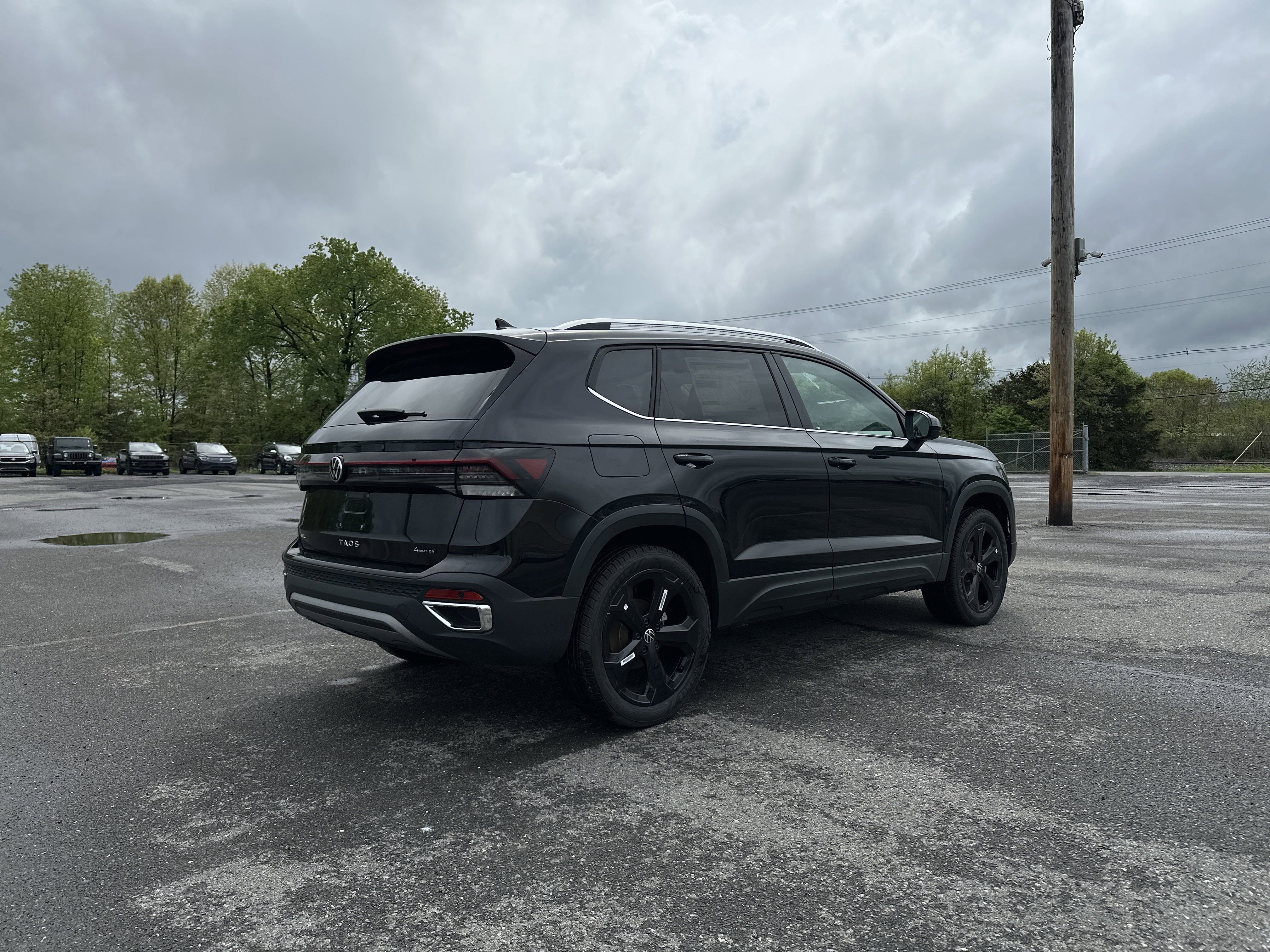 2025 Volkswagen Taos 1.5T SEL