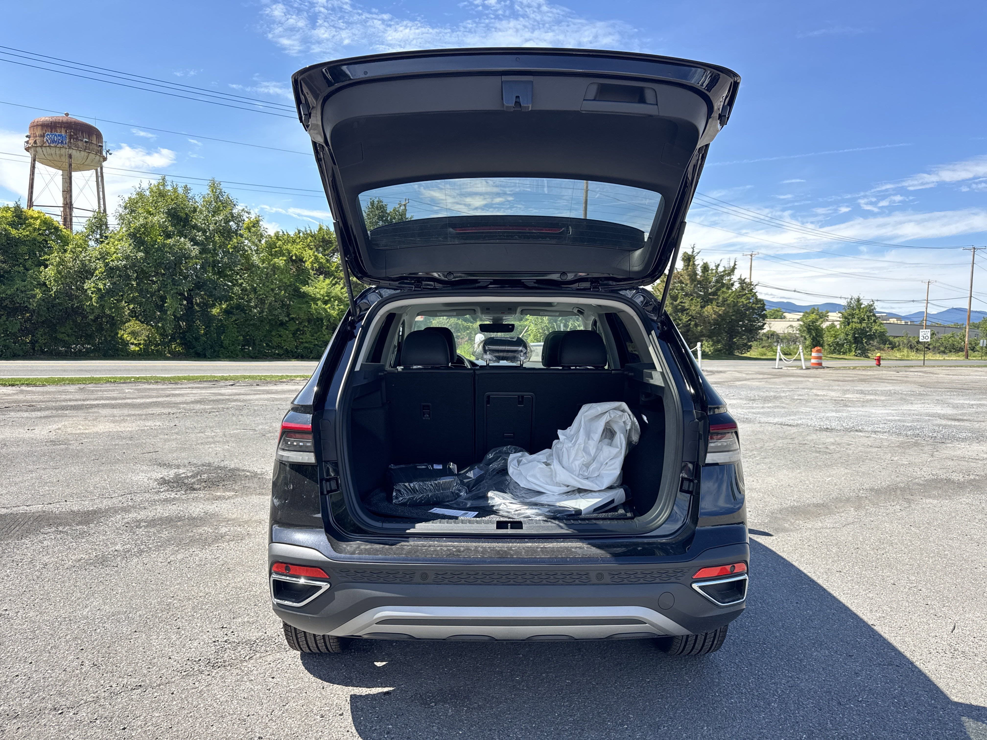 2025 Volkswagen Taos 1.5T SEL