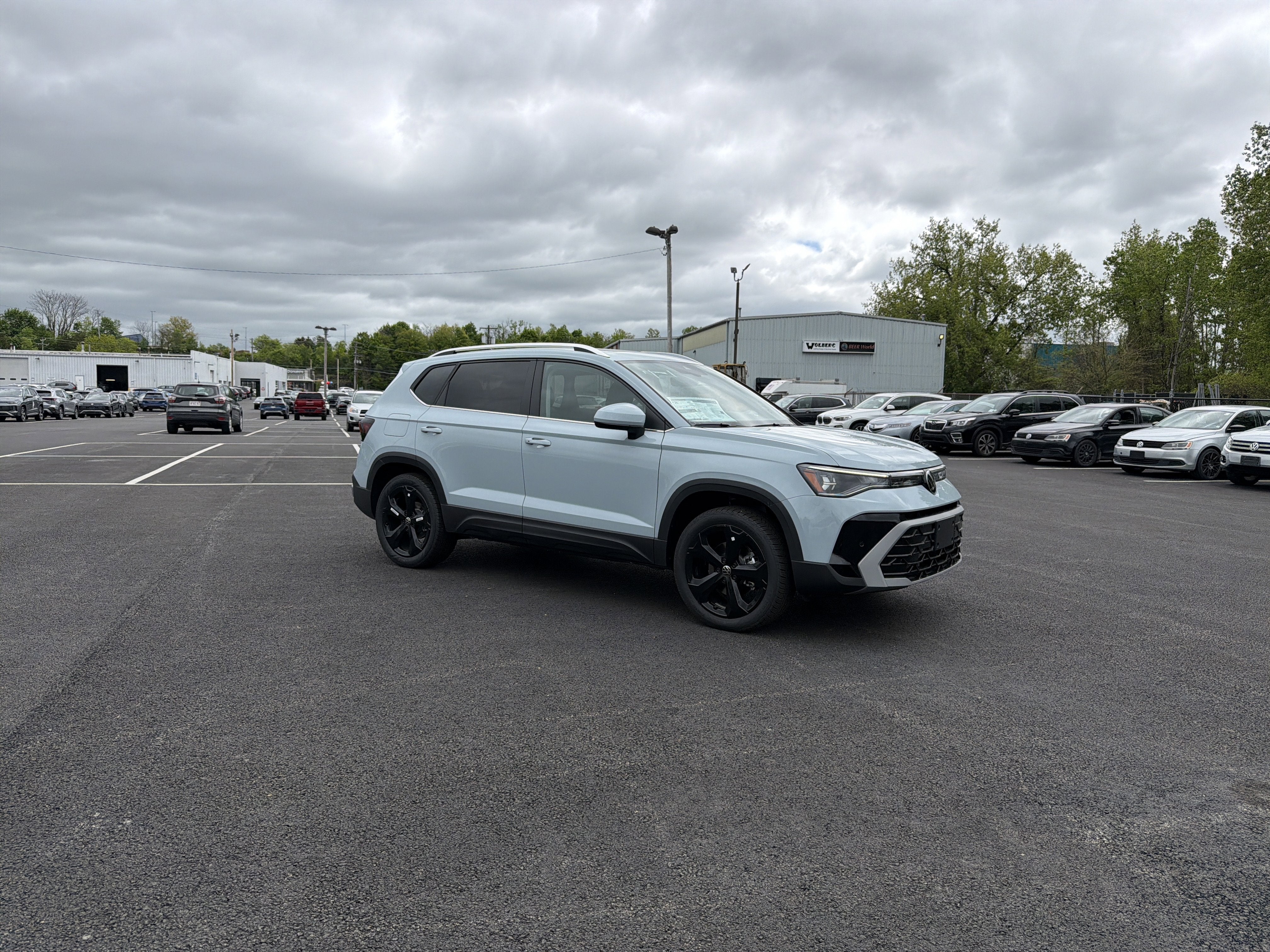 2026 Volkswagen Taos 1.5T SEL