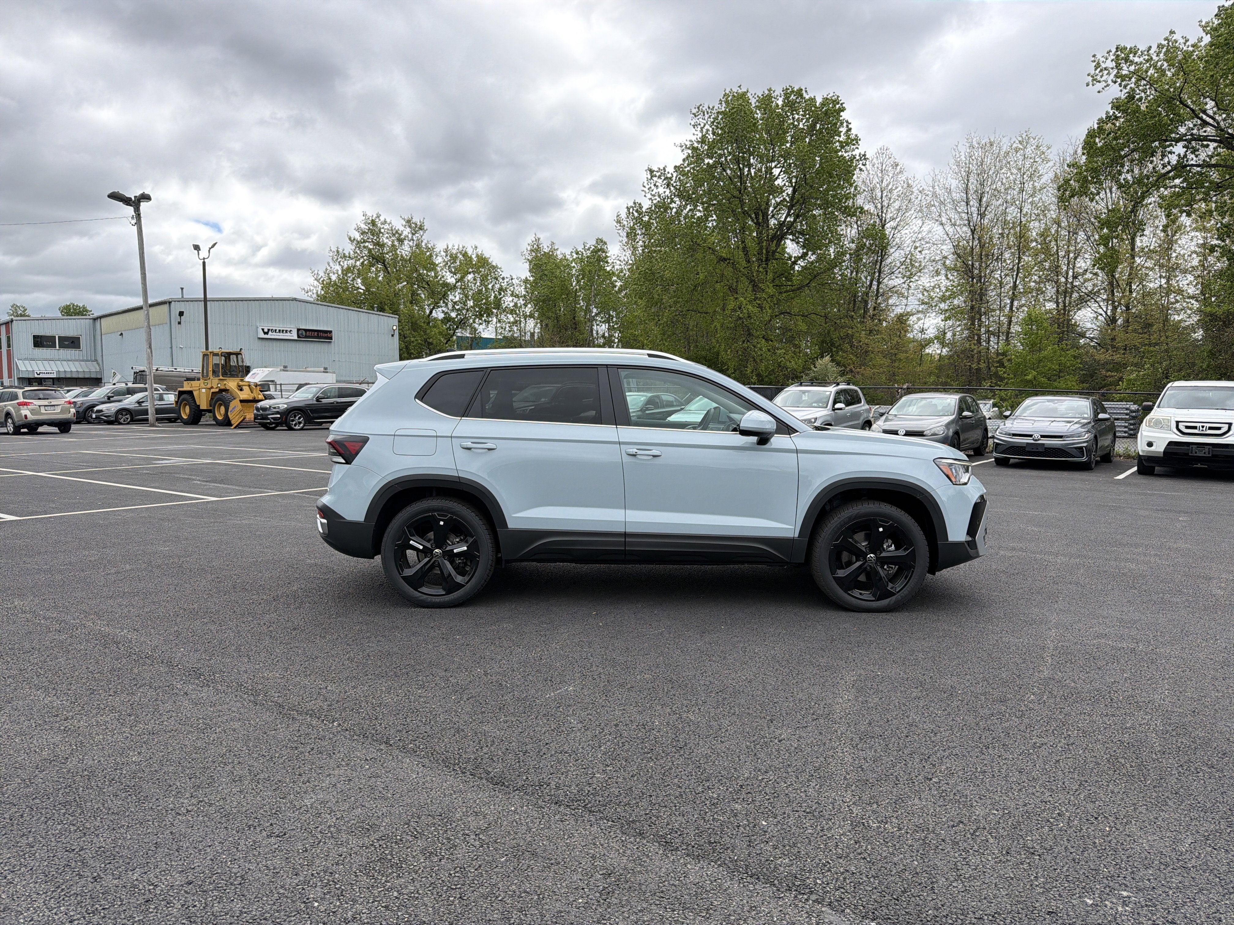 2026 Volkswagen Taos 1.5T SEL