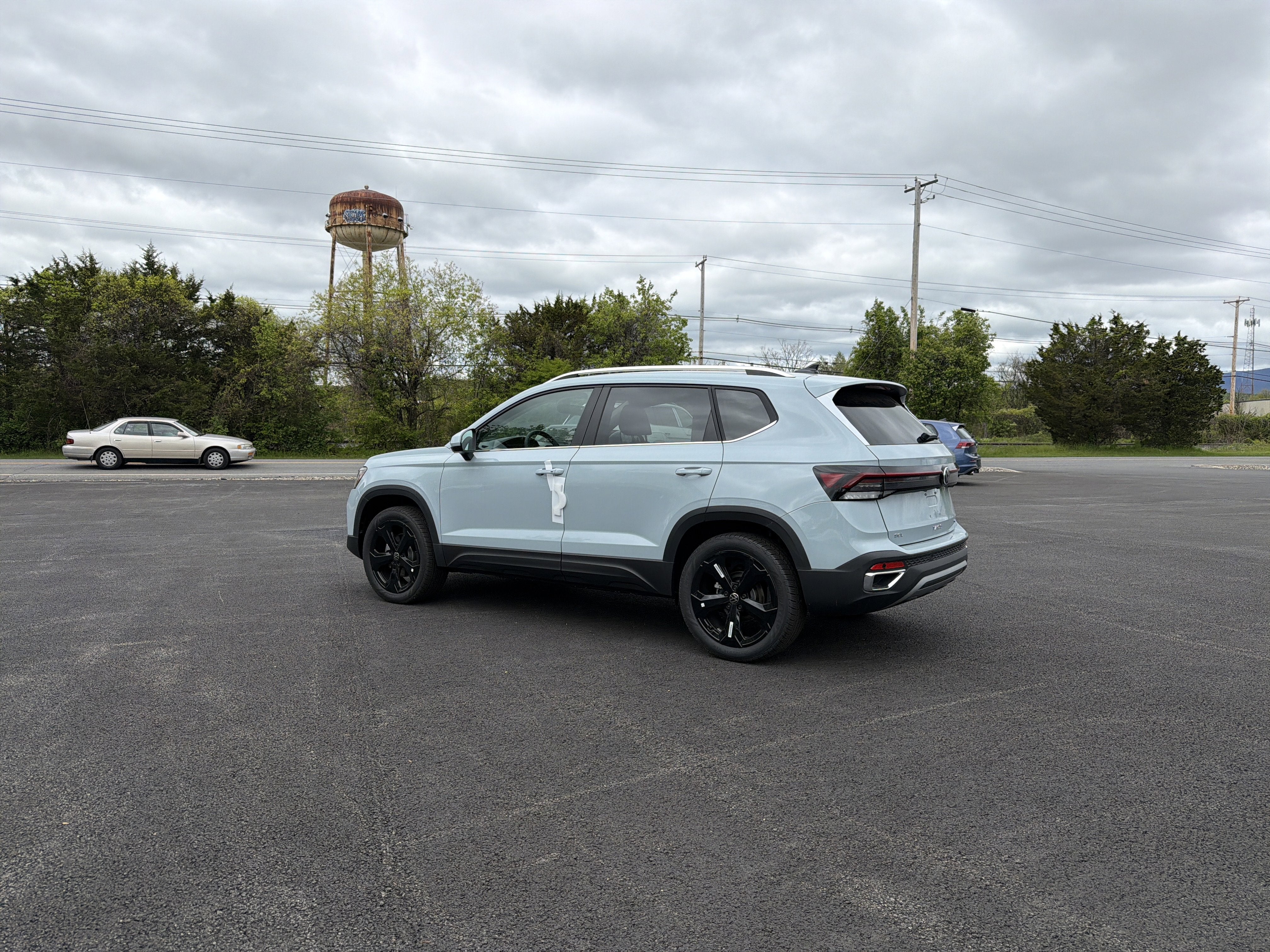 2026 Volkswagen Taos 1.5T SEL