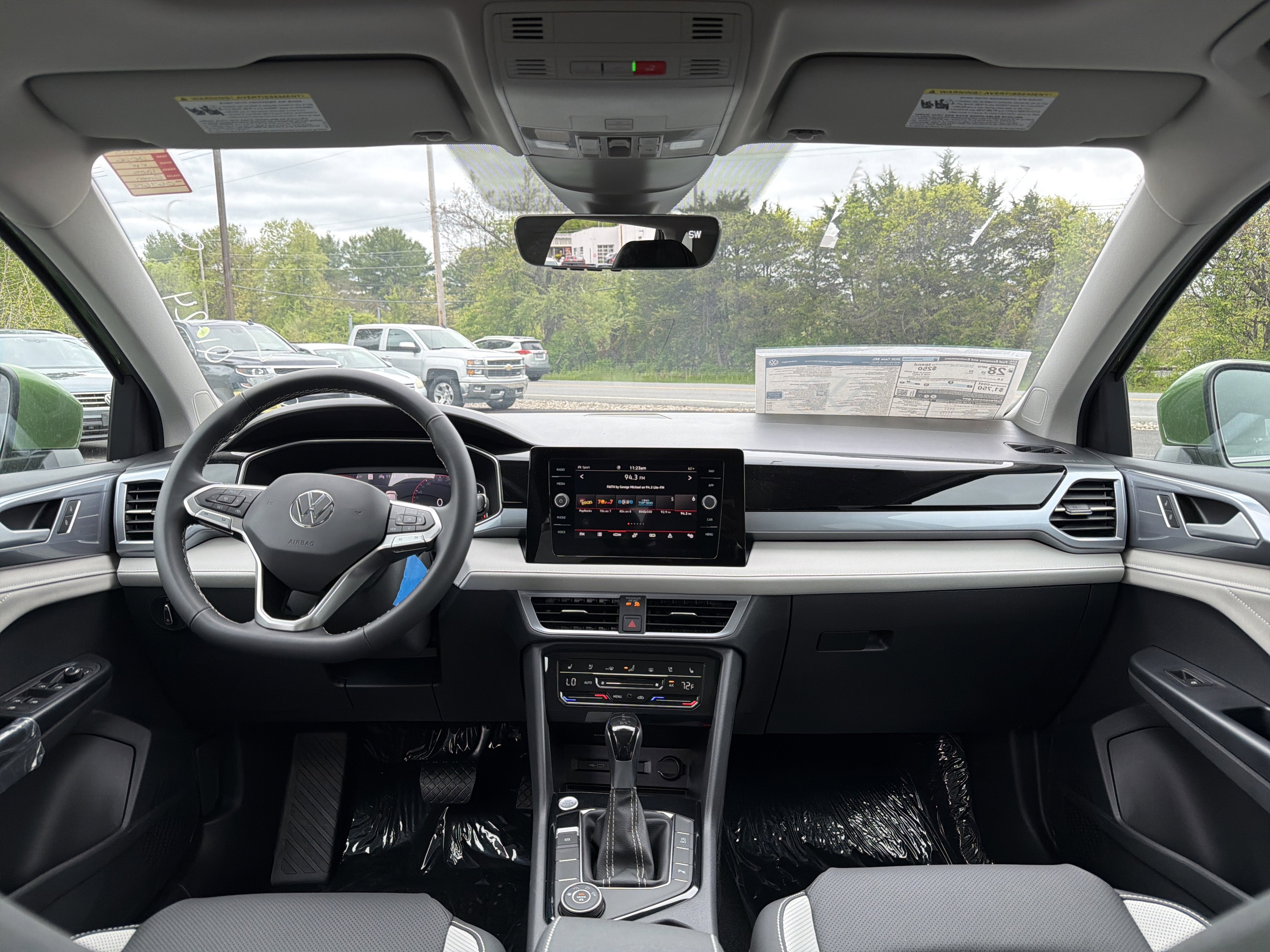 2026 Volkswagen Taos 1.5T SEL