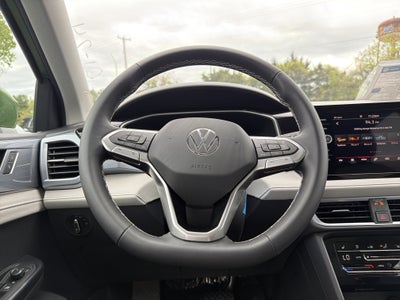 2026 Volkswagen Taos 1.5T SEL