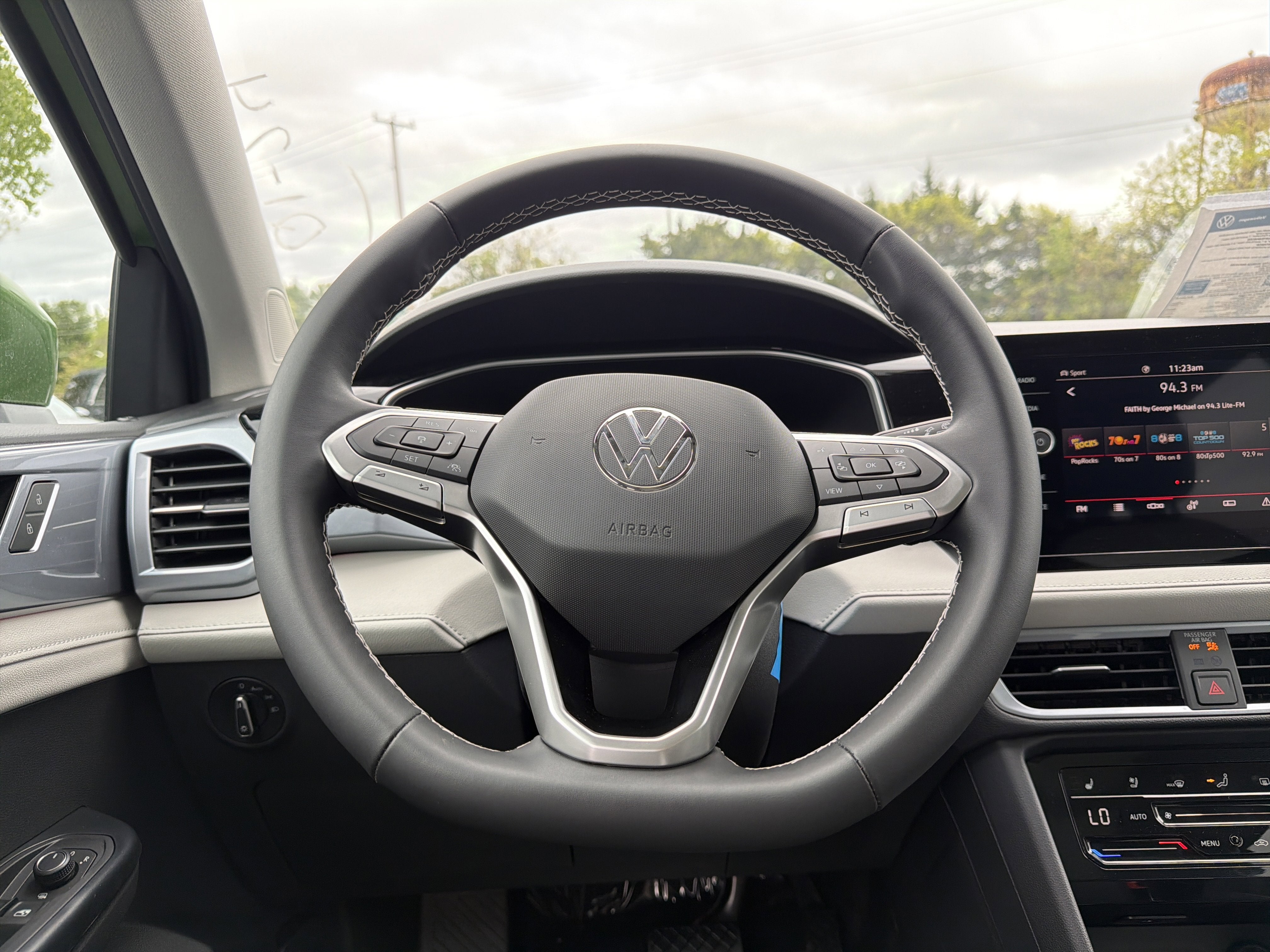 2026 Volkswagen Taos 1.5T SEL