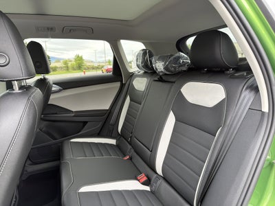 2026 Volkswagen Taos 1.5T SEL