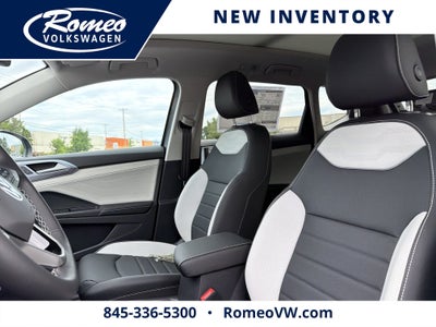 2026 Volkswagen Taos 1.5T SEL