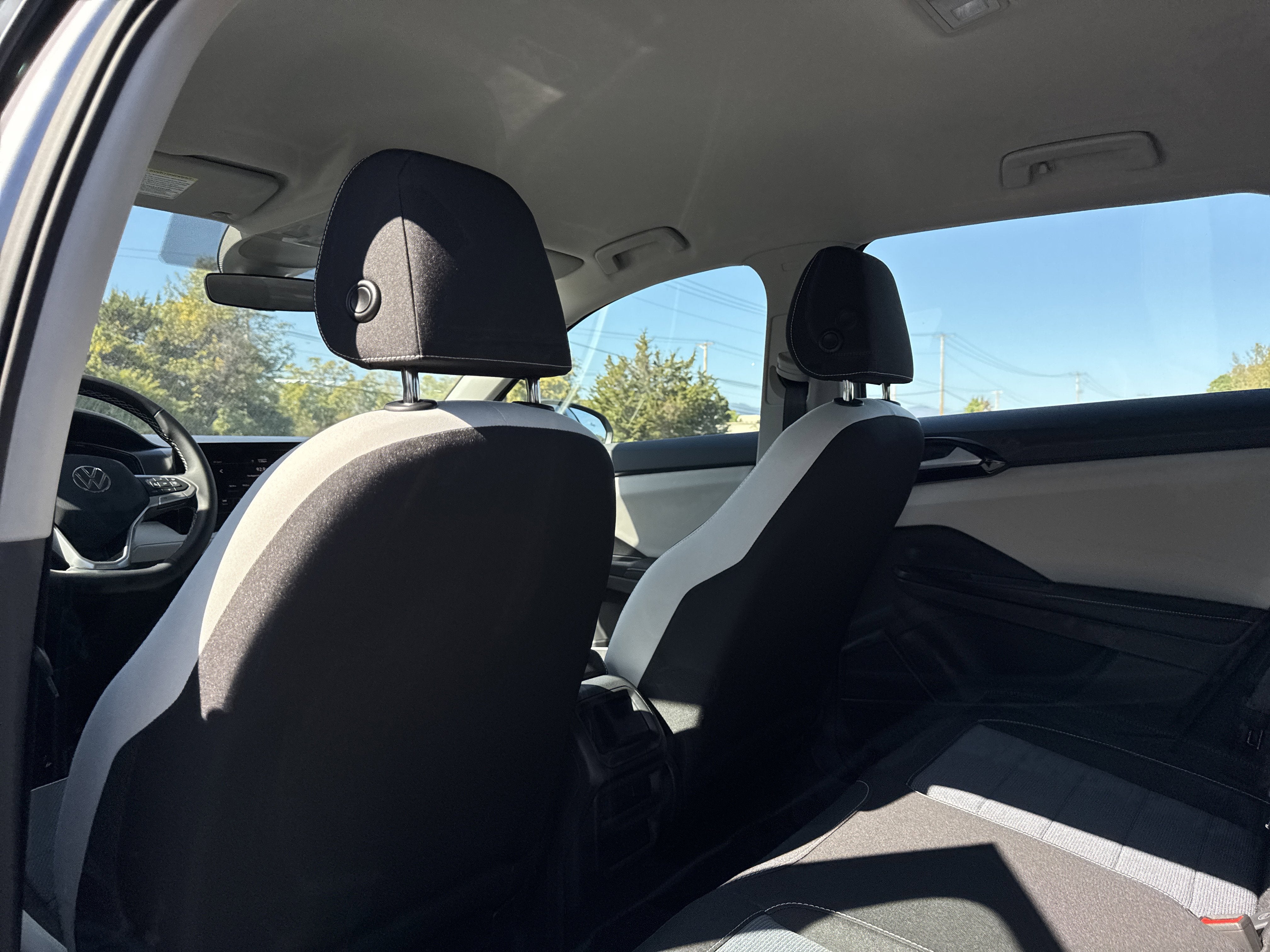 2025 Volkswagen Taos 1.5T S