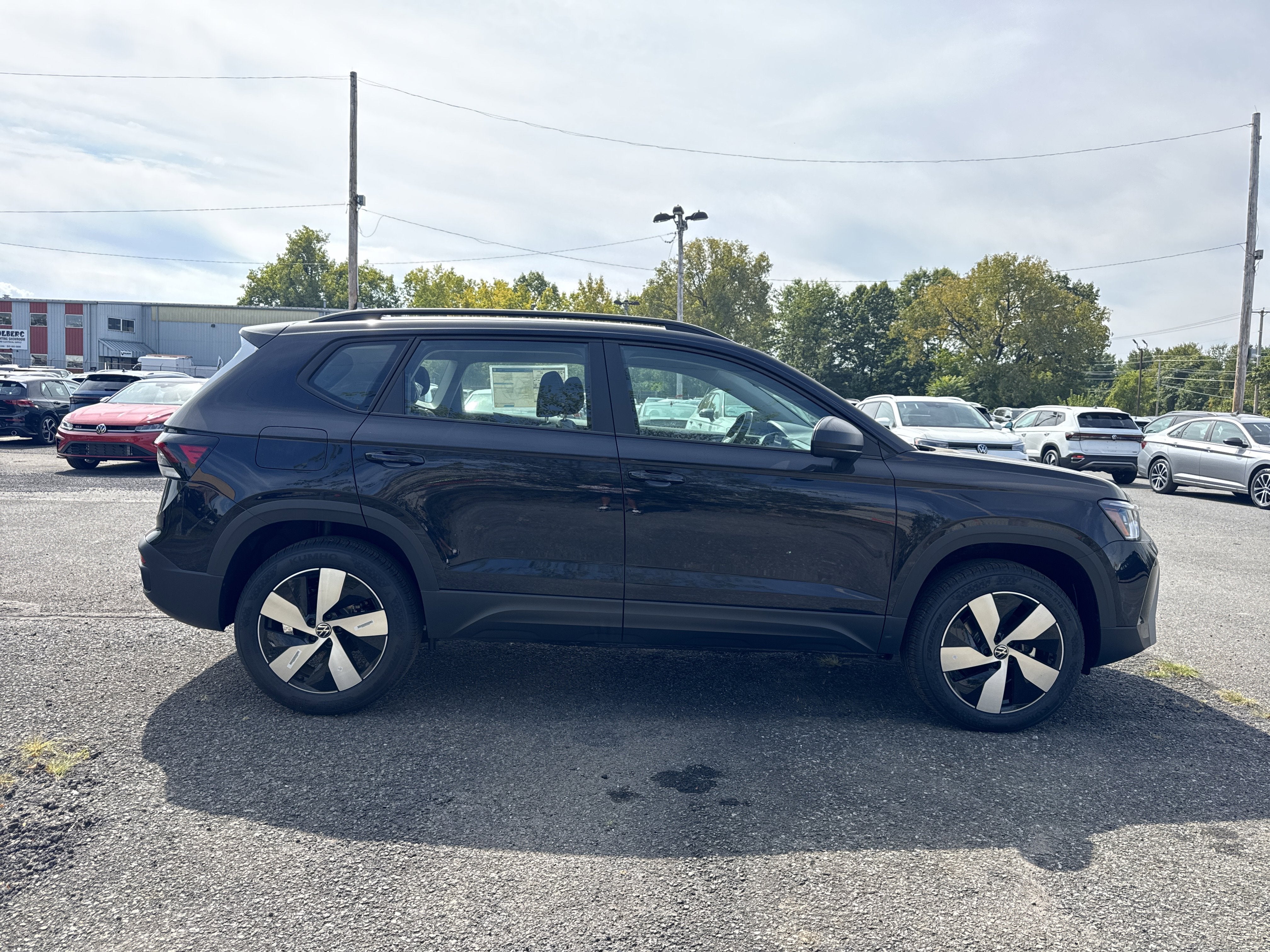 2025 Volkswagen Taos 1.5T S