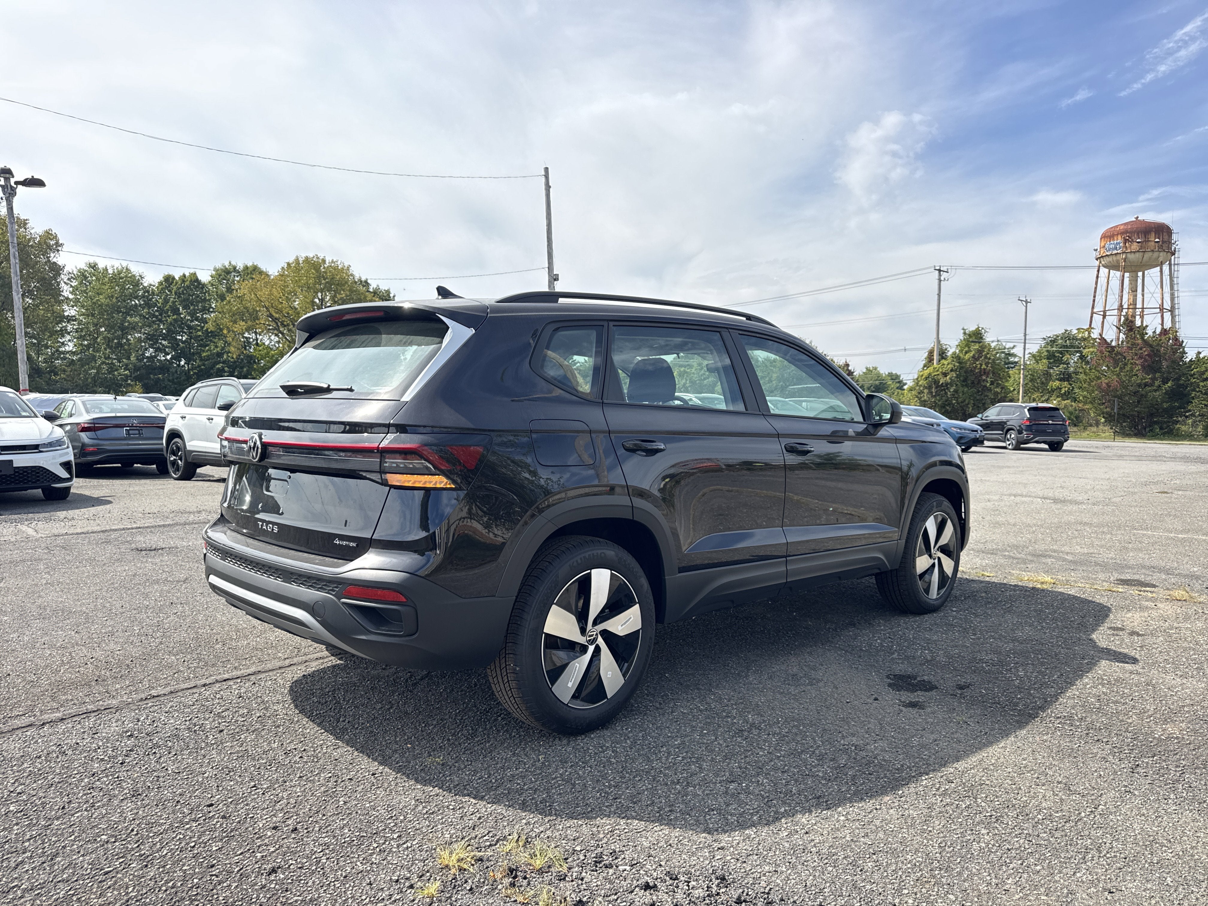 2025 Volkswagen Taos 1.5T S
