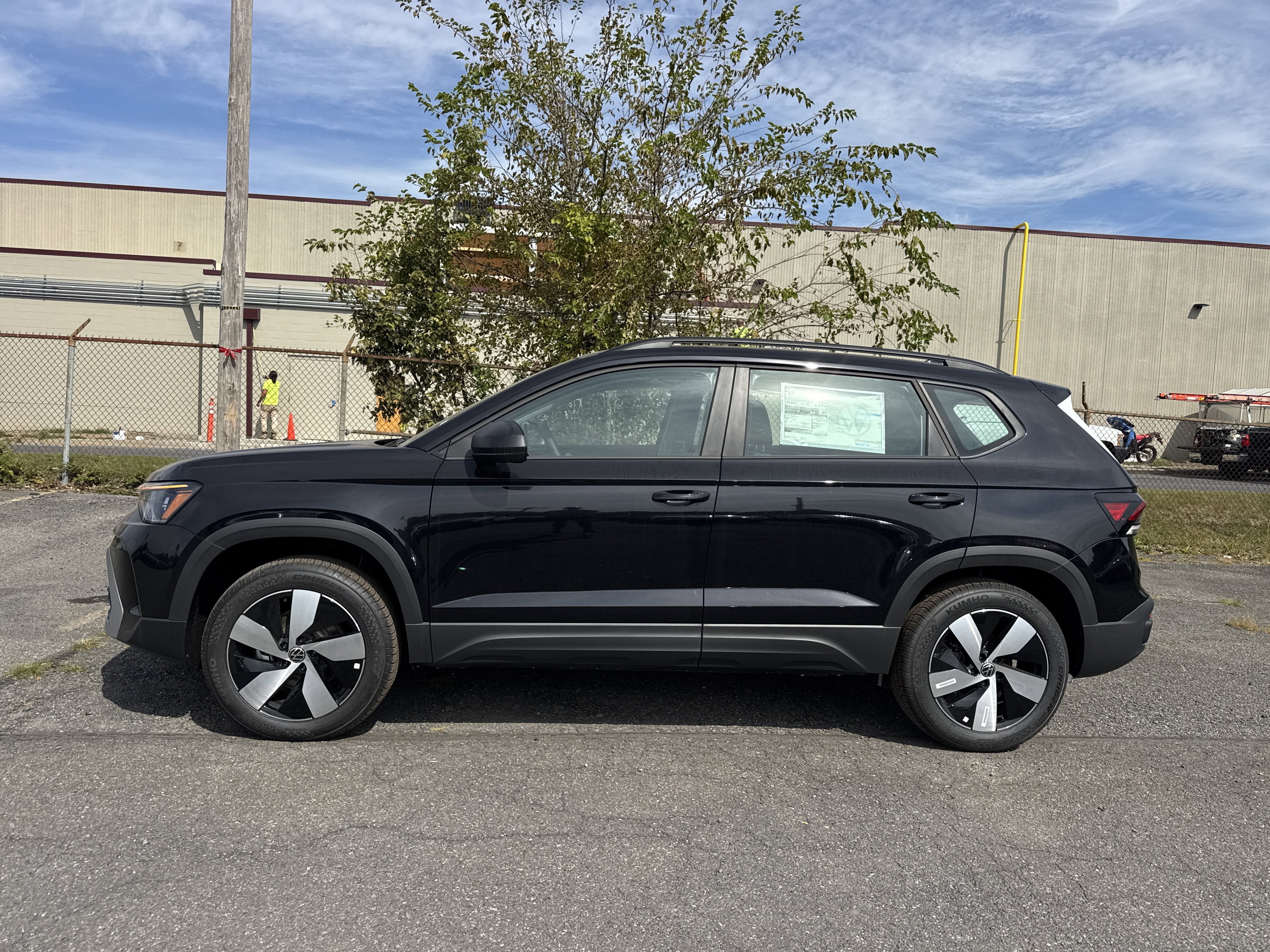 2025 Volkswagen Taos 1.5T S