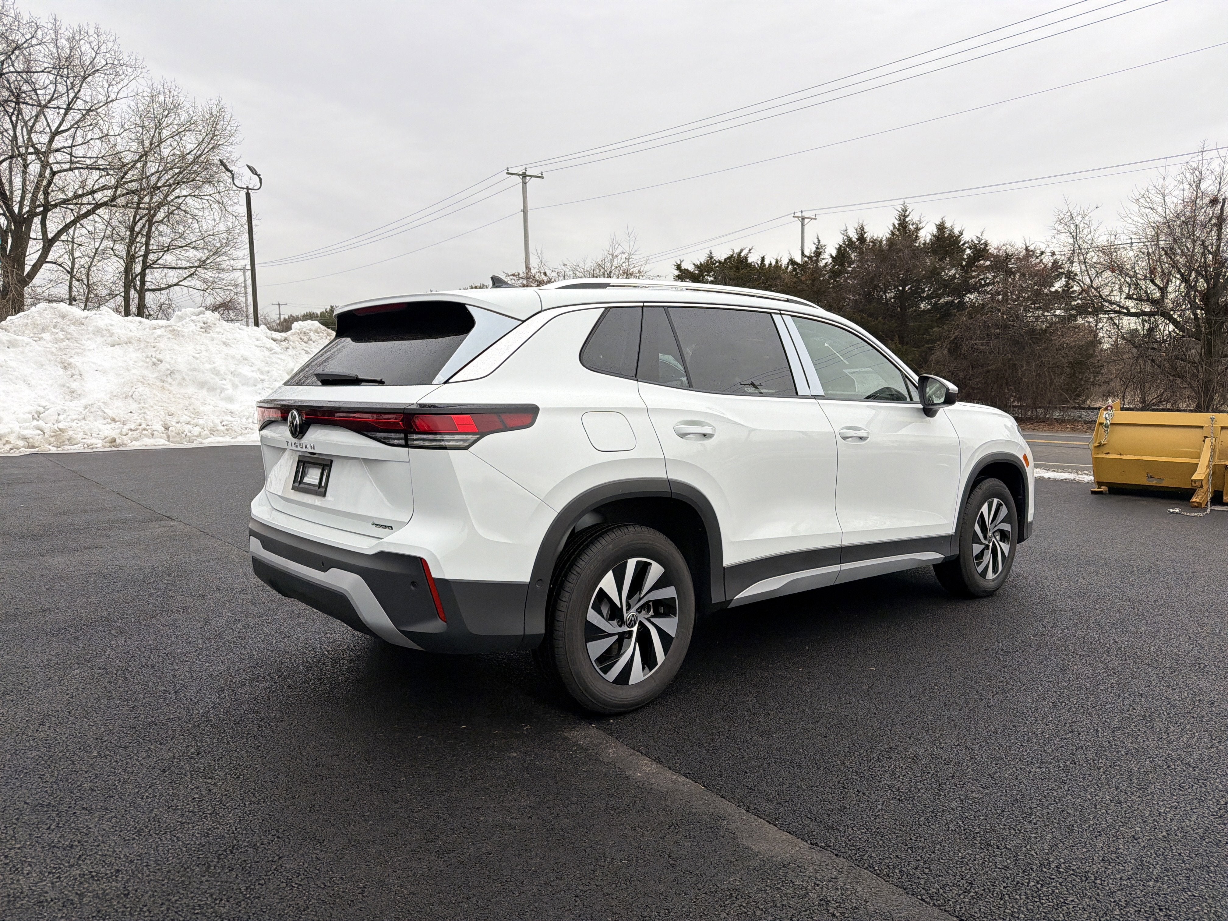 2026 Volkswagen Tiguan 2.0T S