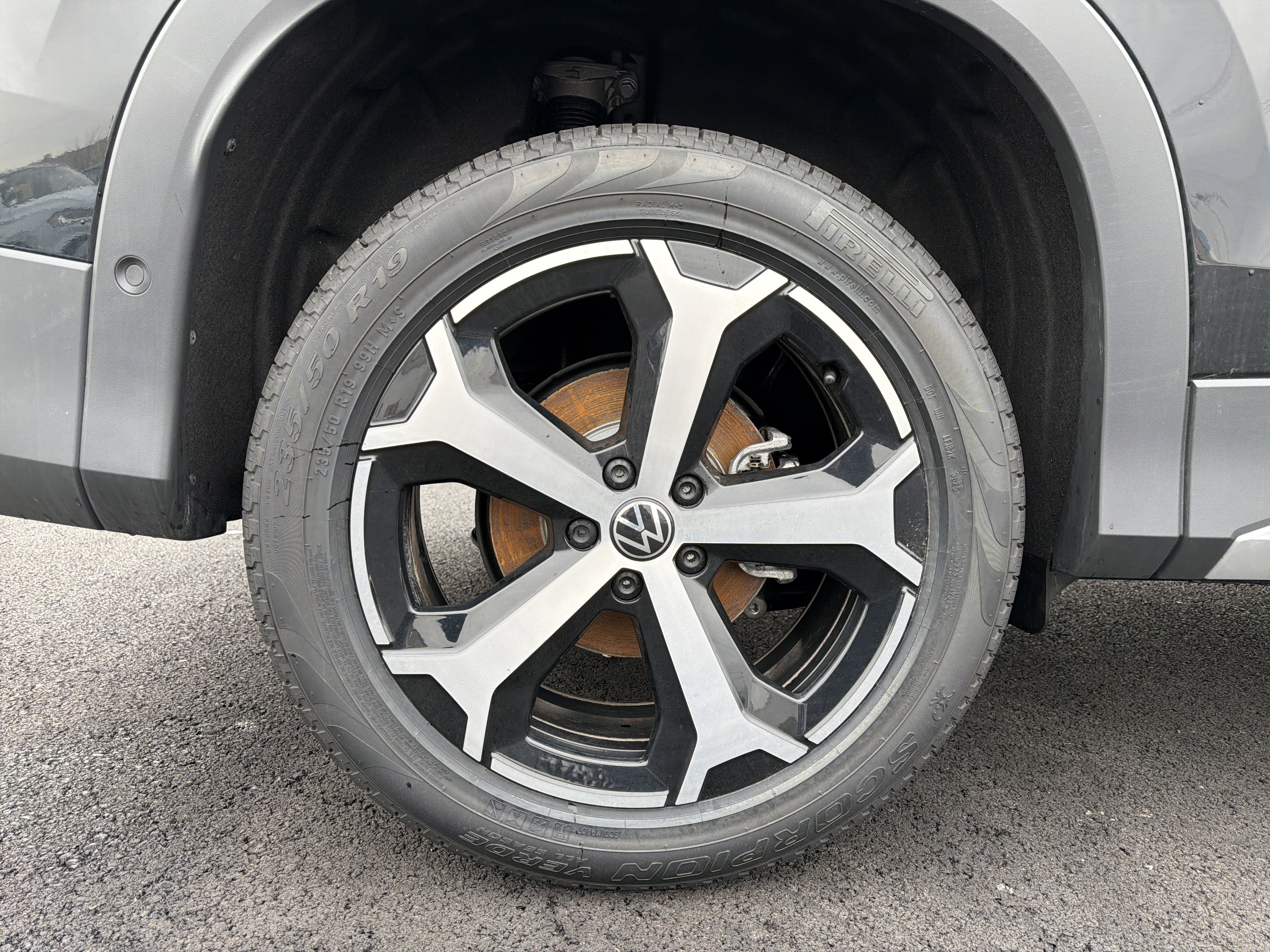 2026 Volkswagen Tiguan 2.0T SE