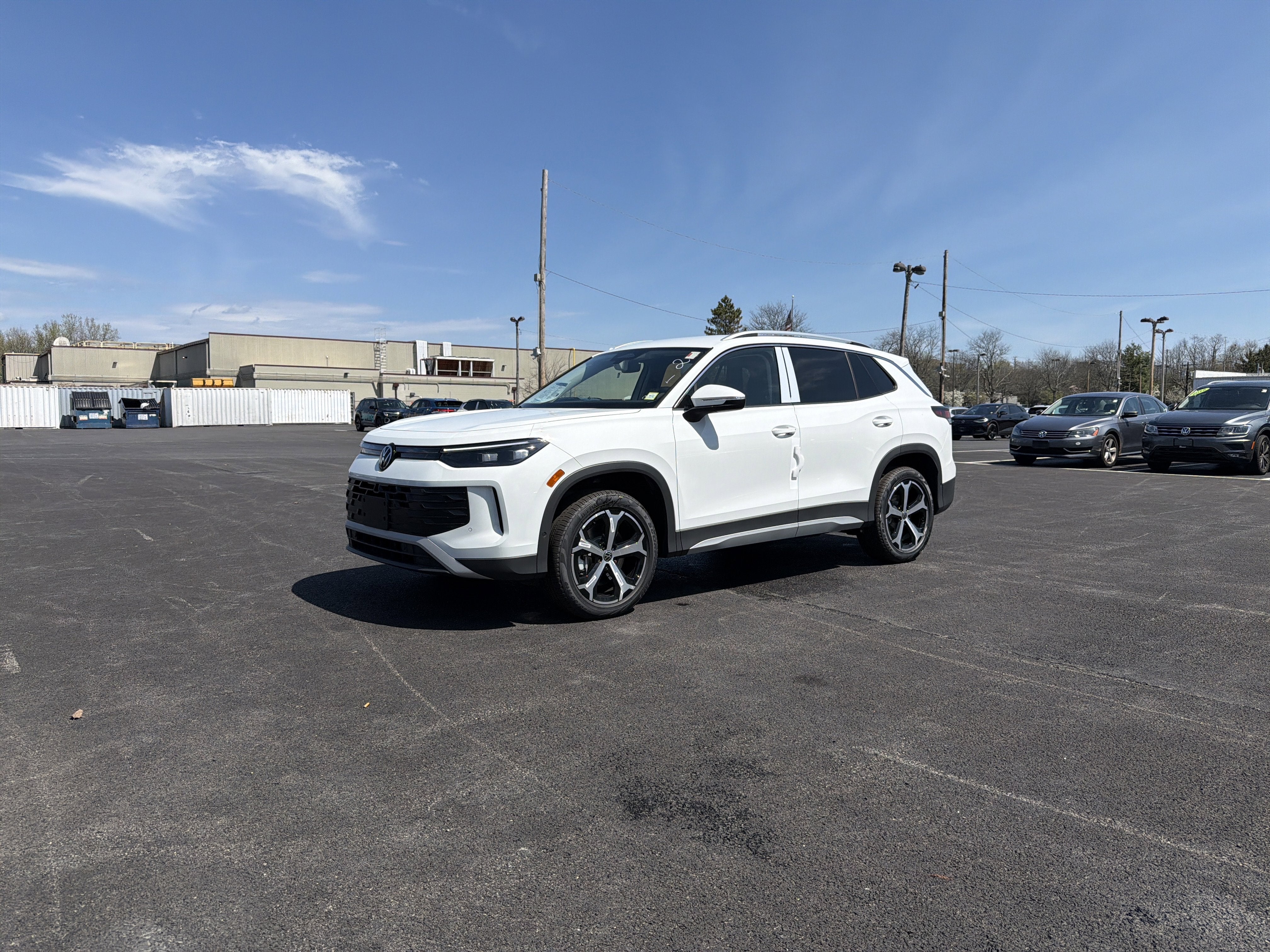 2026 Volkswagen Tiguan 2.0T SE