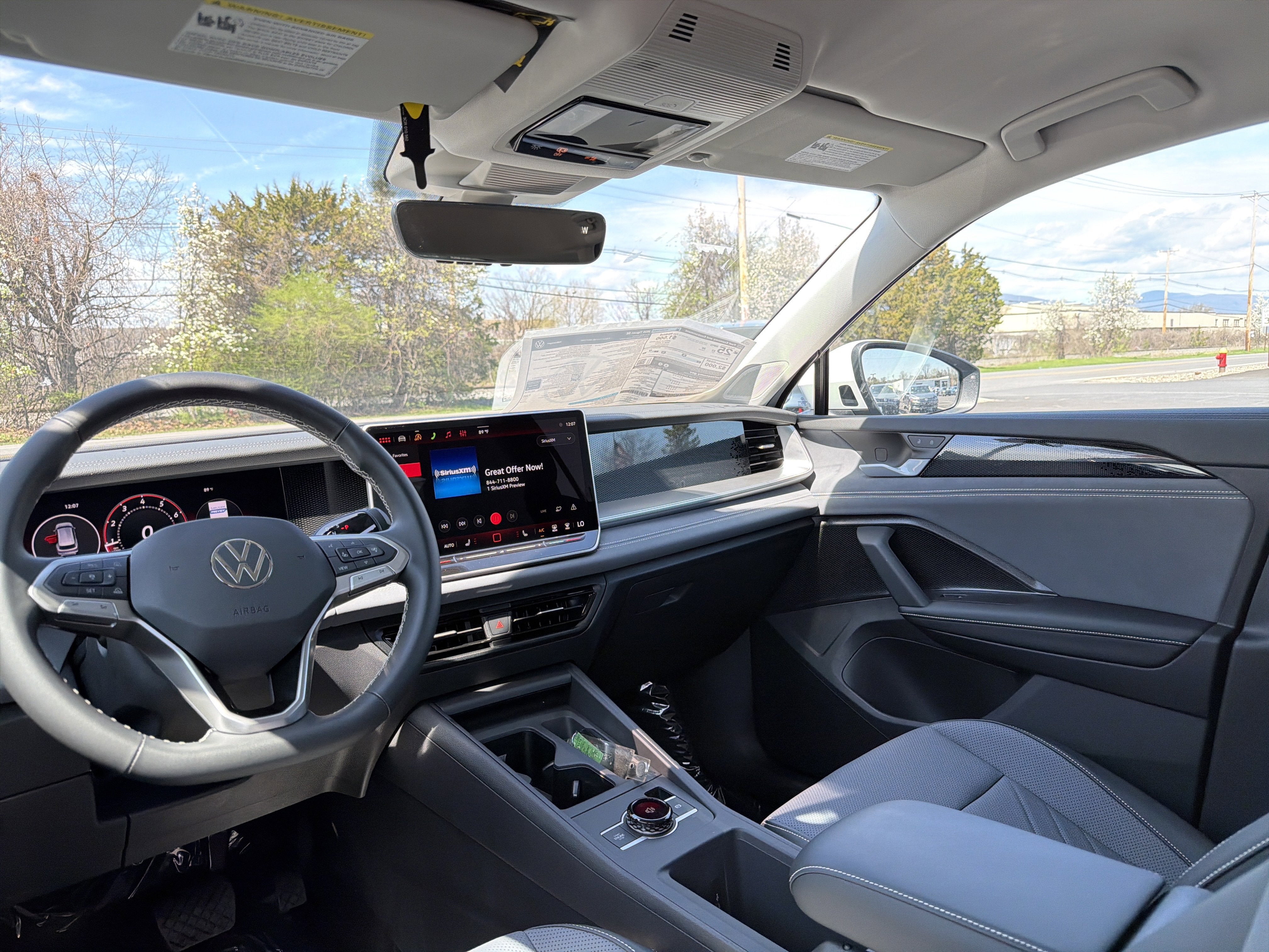 2026 Volkswagen Tiguan 2.0T SE