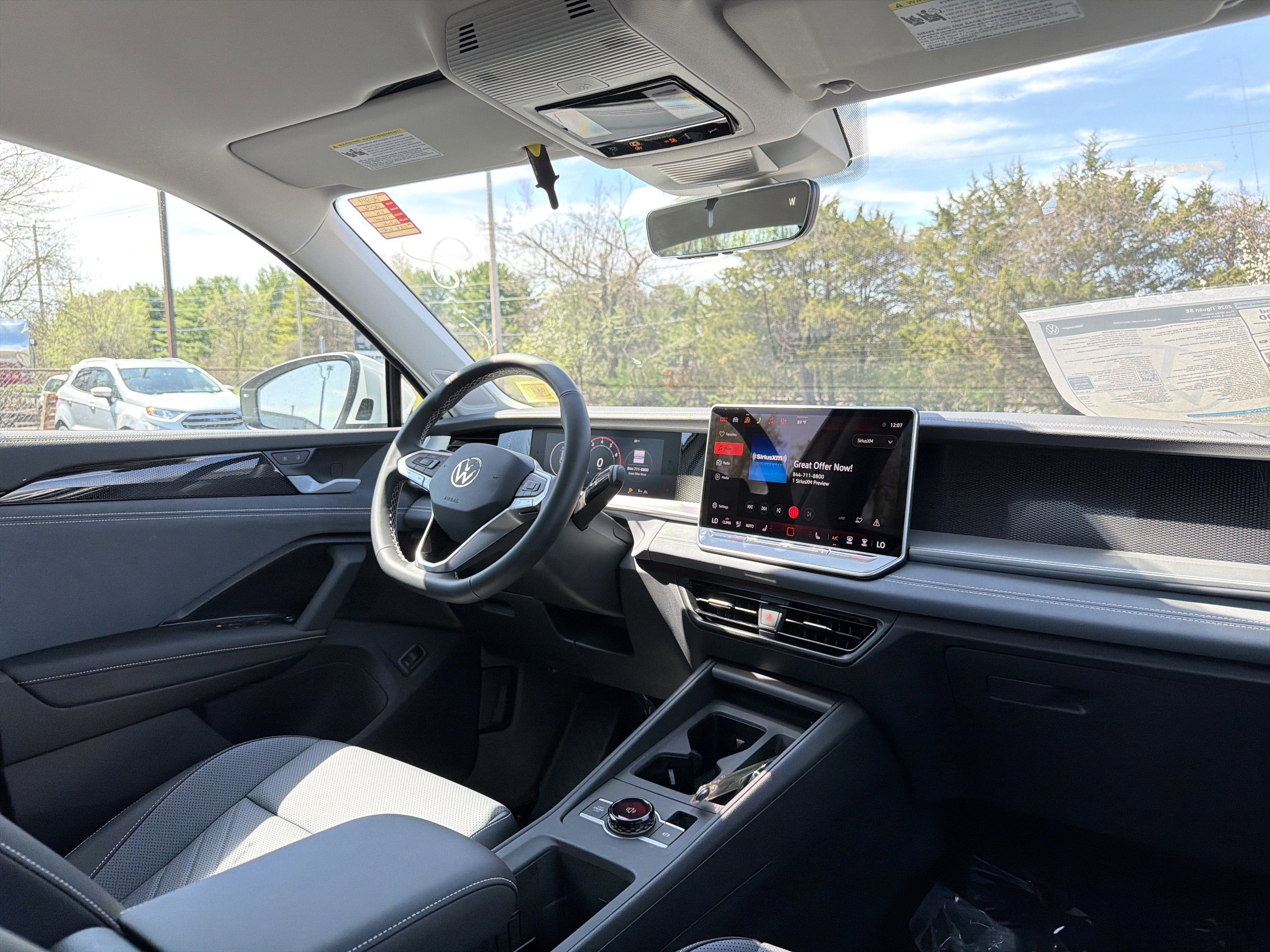 2026 Volkswagen Tiguan 2.0T SE