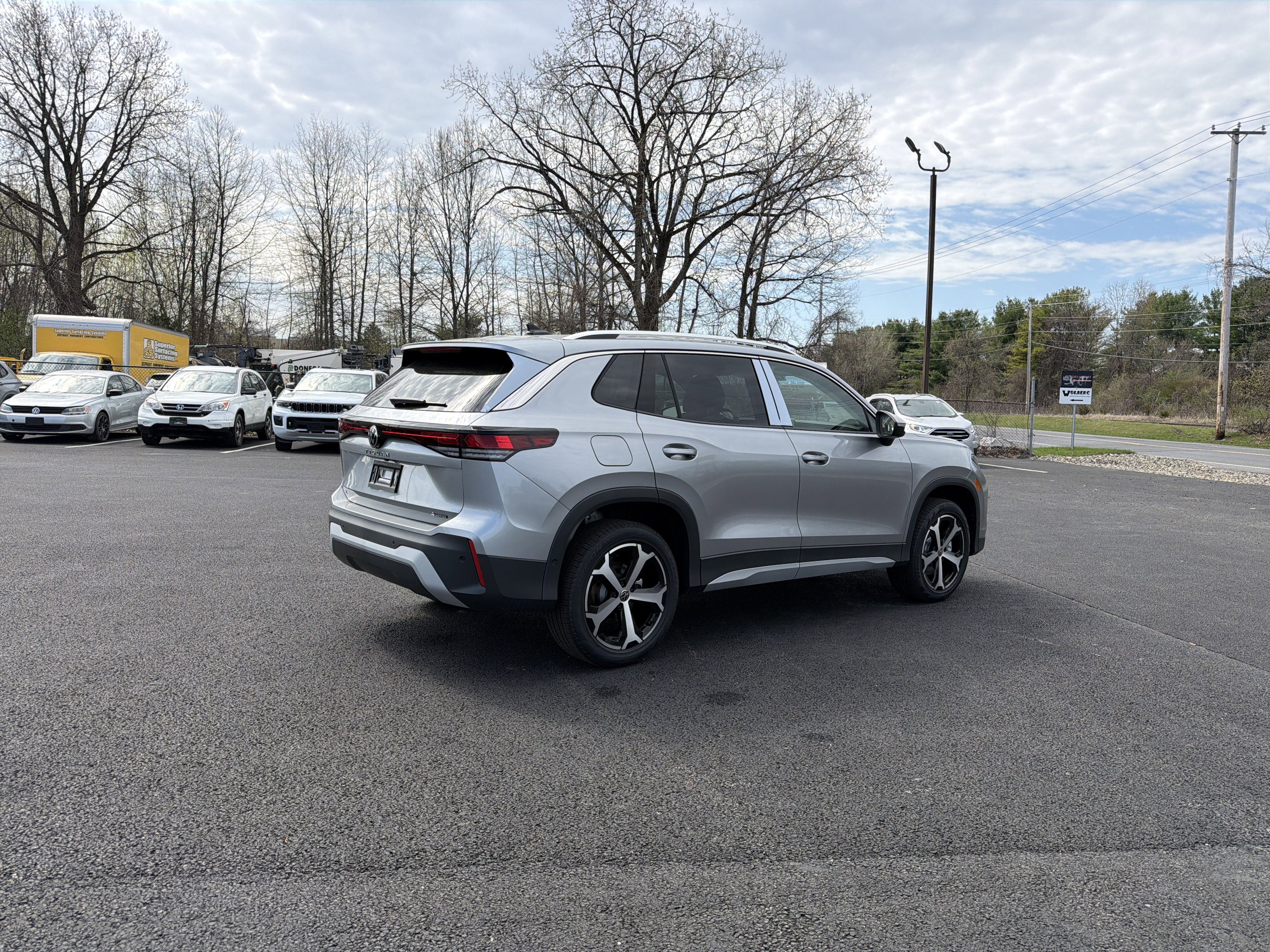 2026 Volkswagen Tiguan 2.0T SE