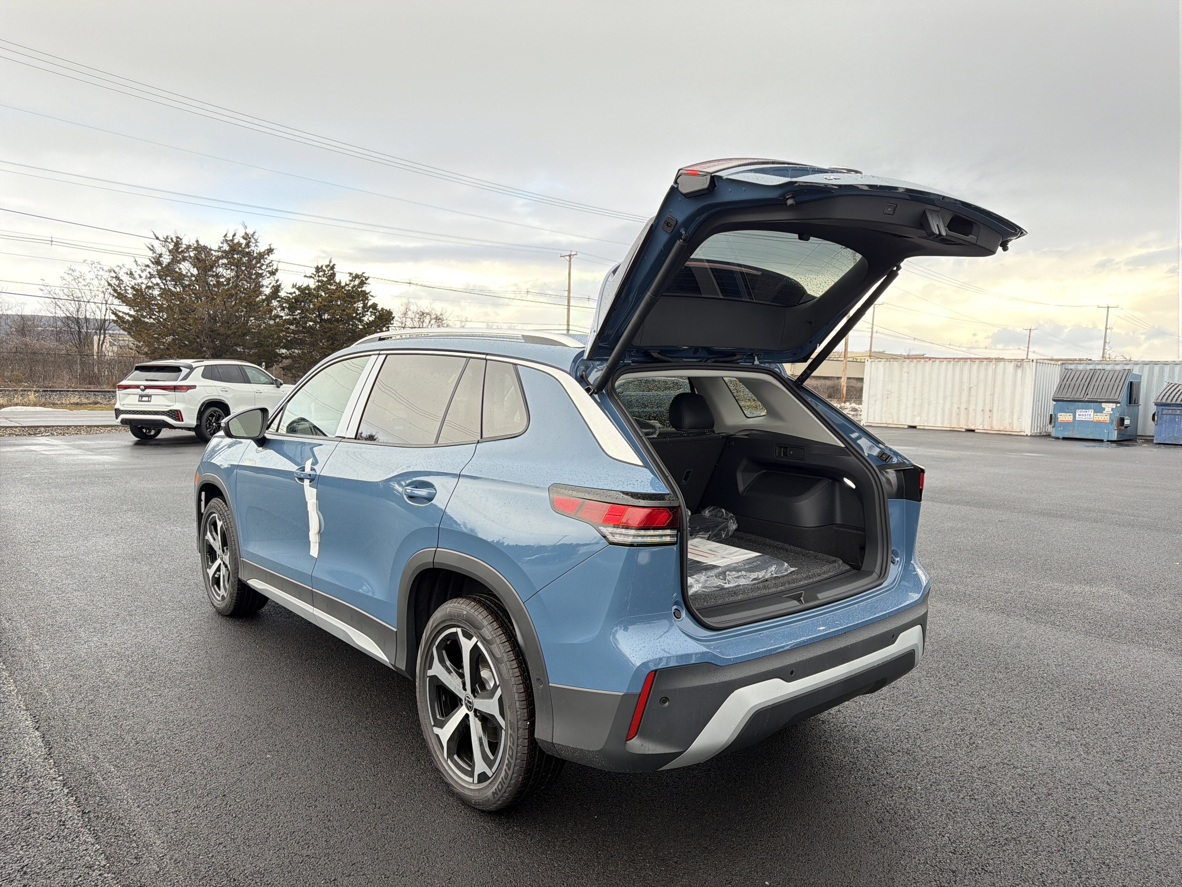 2026 Volkswagen Tiguan 2.0T SE