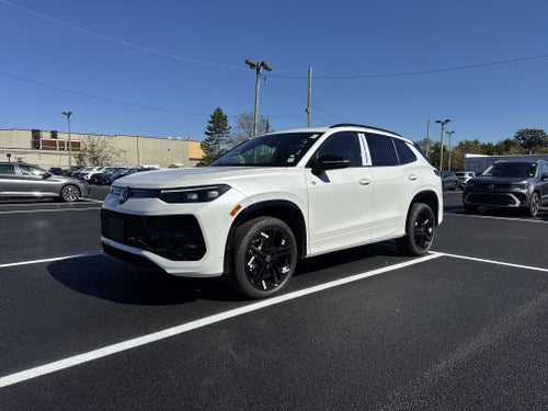 2025 Volkswagen Tiguan 2.0T SE R-Line Black
