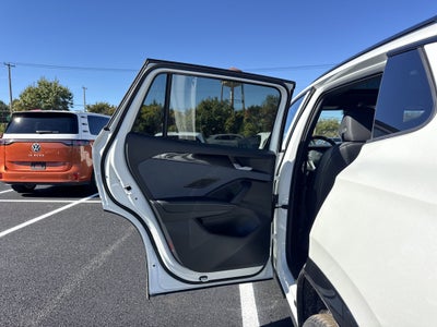 2025 Volkswagen Tiguan 2.0T SE R-Line Black